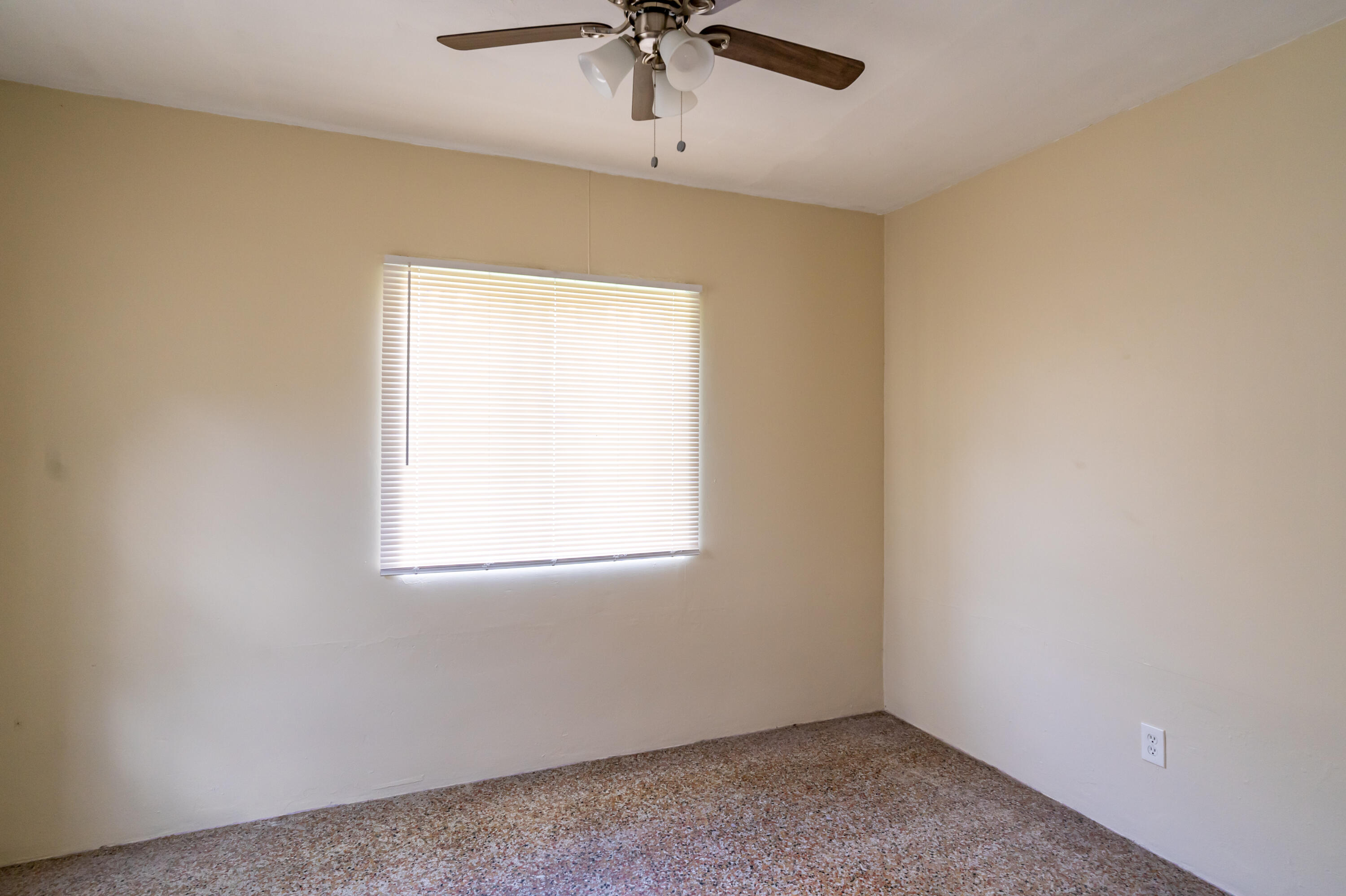 North Lauderdale Amd 1-18 - Residential Lease