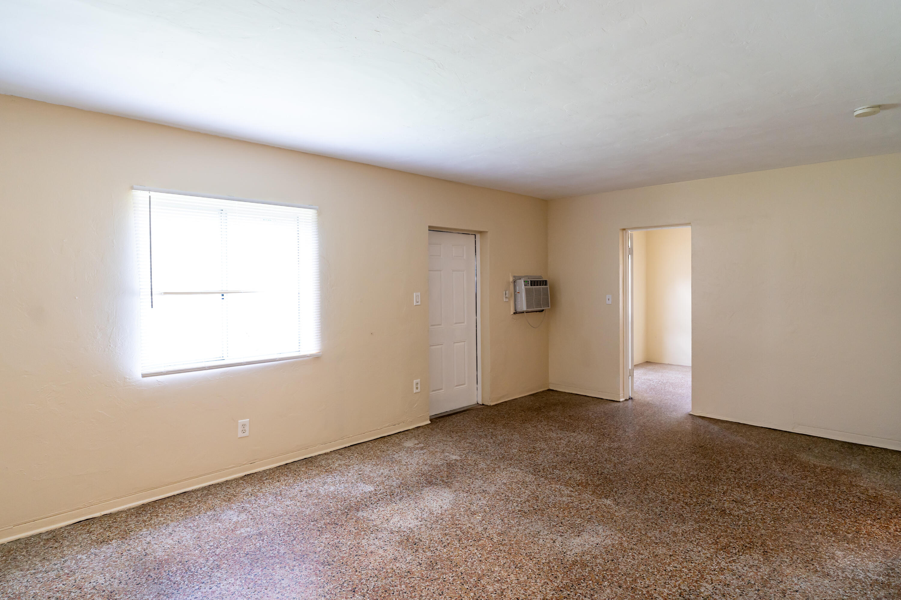 North Lauderdale Amd 1-18 - Residential Lease