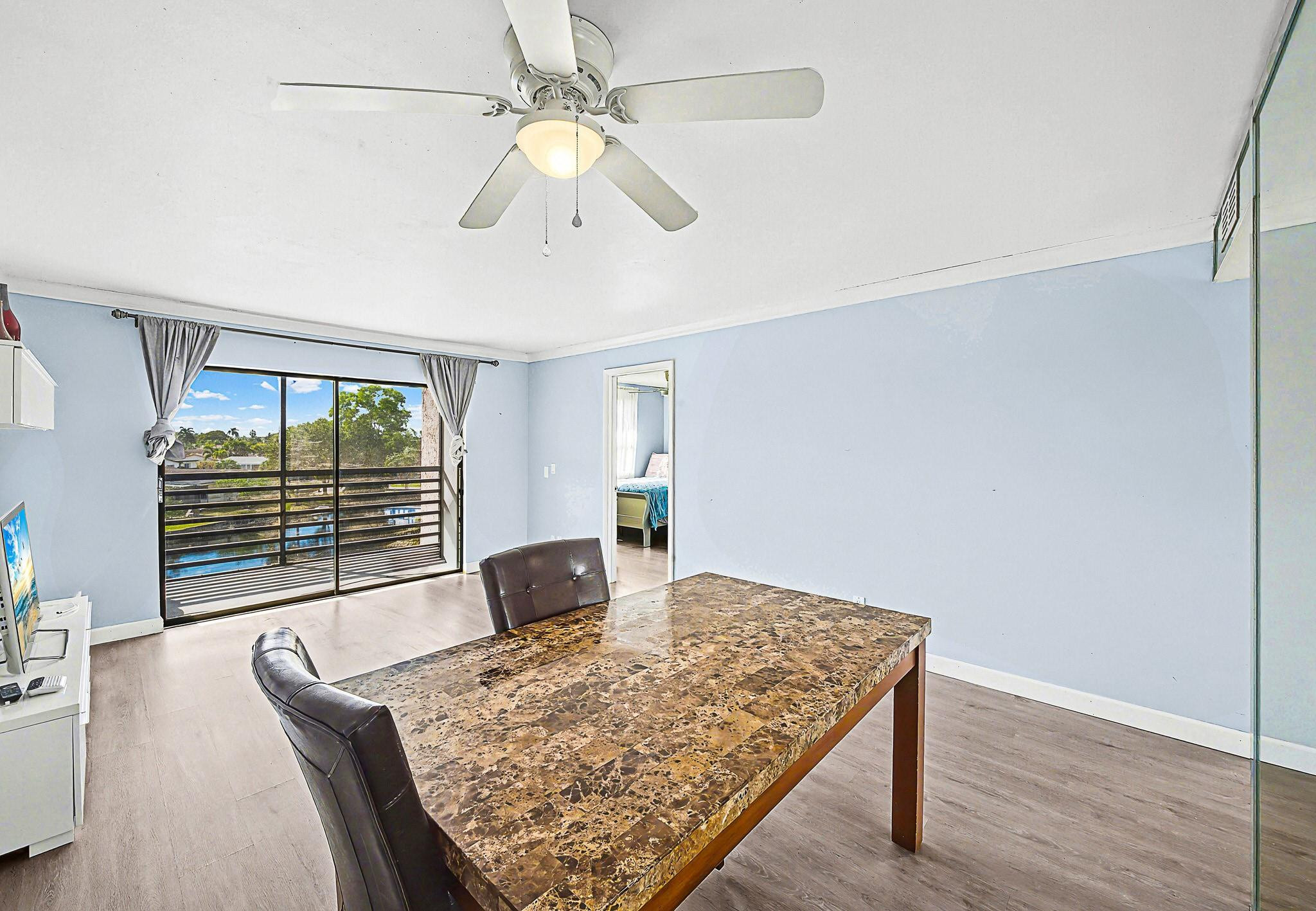 SUNRISE LAKES CONDOMINIUM Phase 4 Inc 2 - Residential