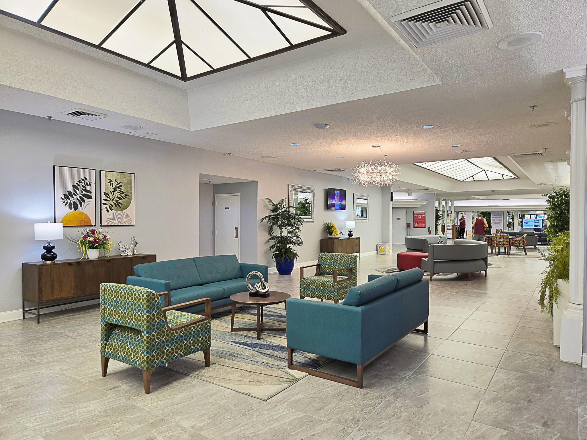 SUNRISE LAKES CONDOMINIUM Phase 4 Inc 2 - Residential