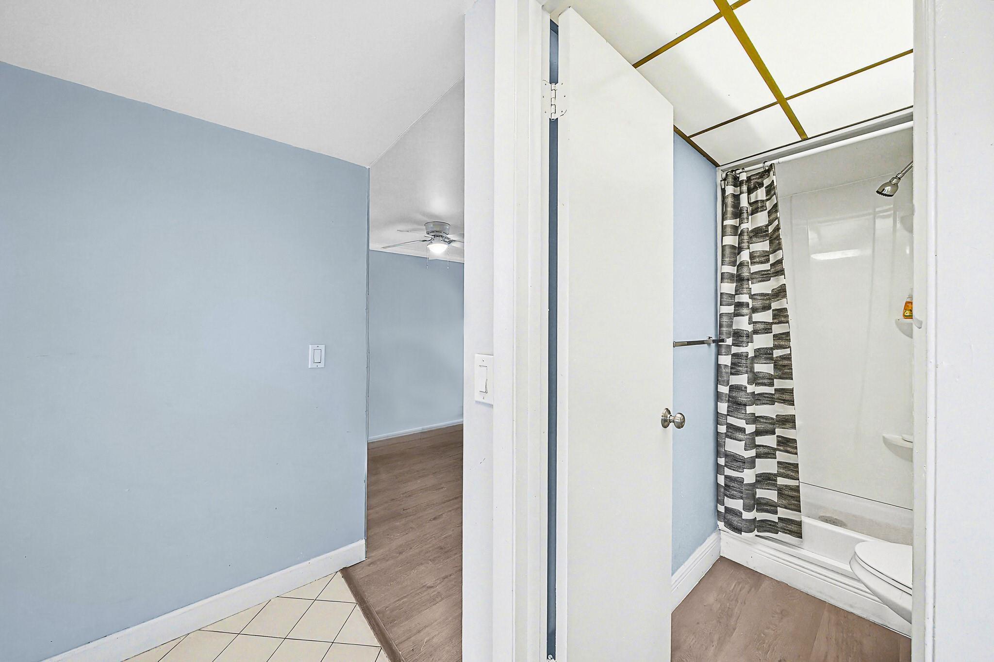 SUNRISE LAKES CONDOMINIUM Phase 4 Inc 2 - Residential