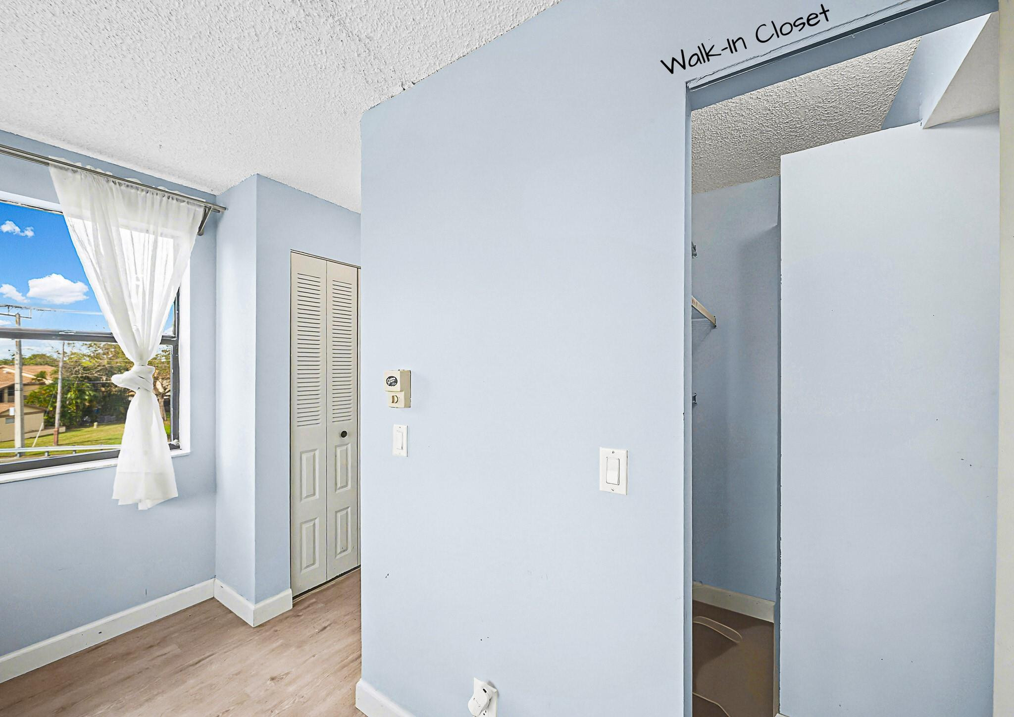 SUNRISE LAKES CONDOMINIUM Phase 4 Inc 2 - Residential