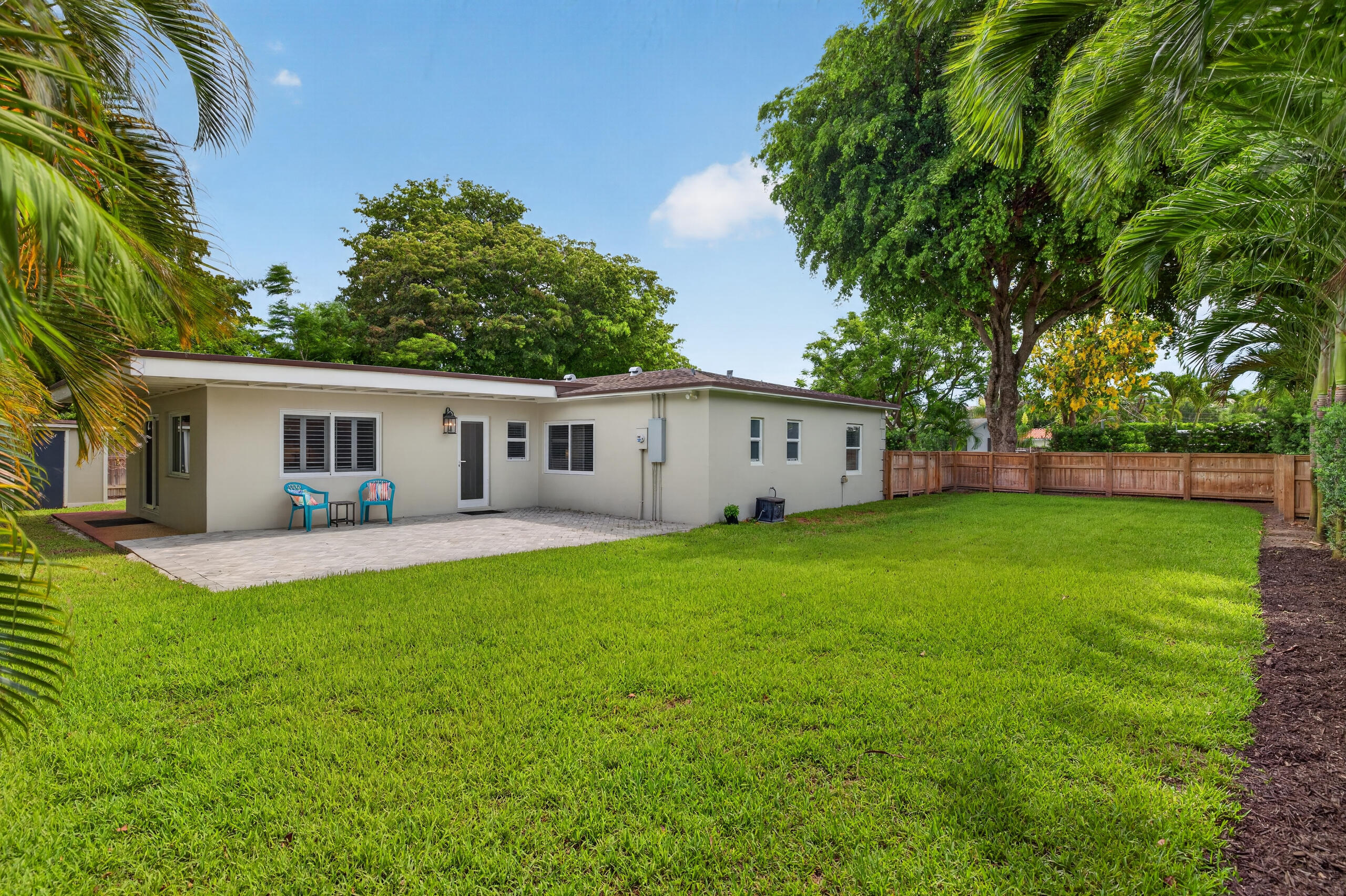 Sun Manors - Residential