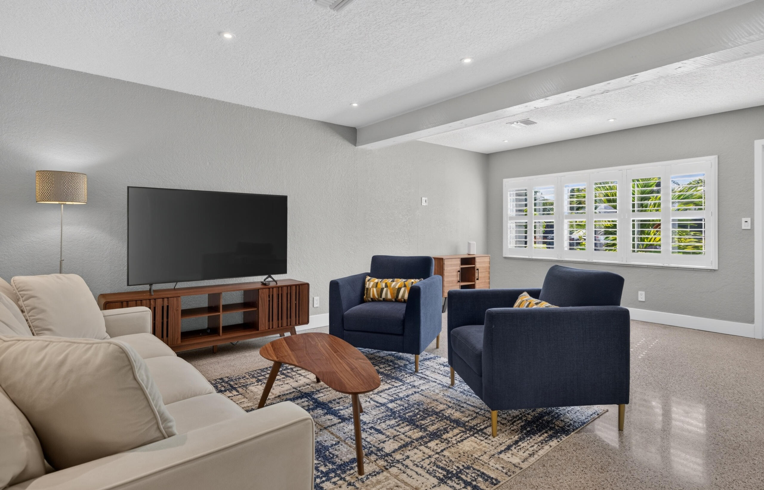 Sun Manors - Residential