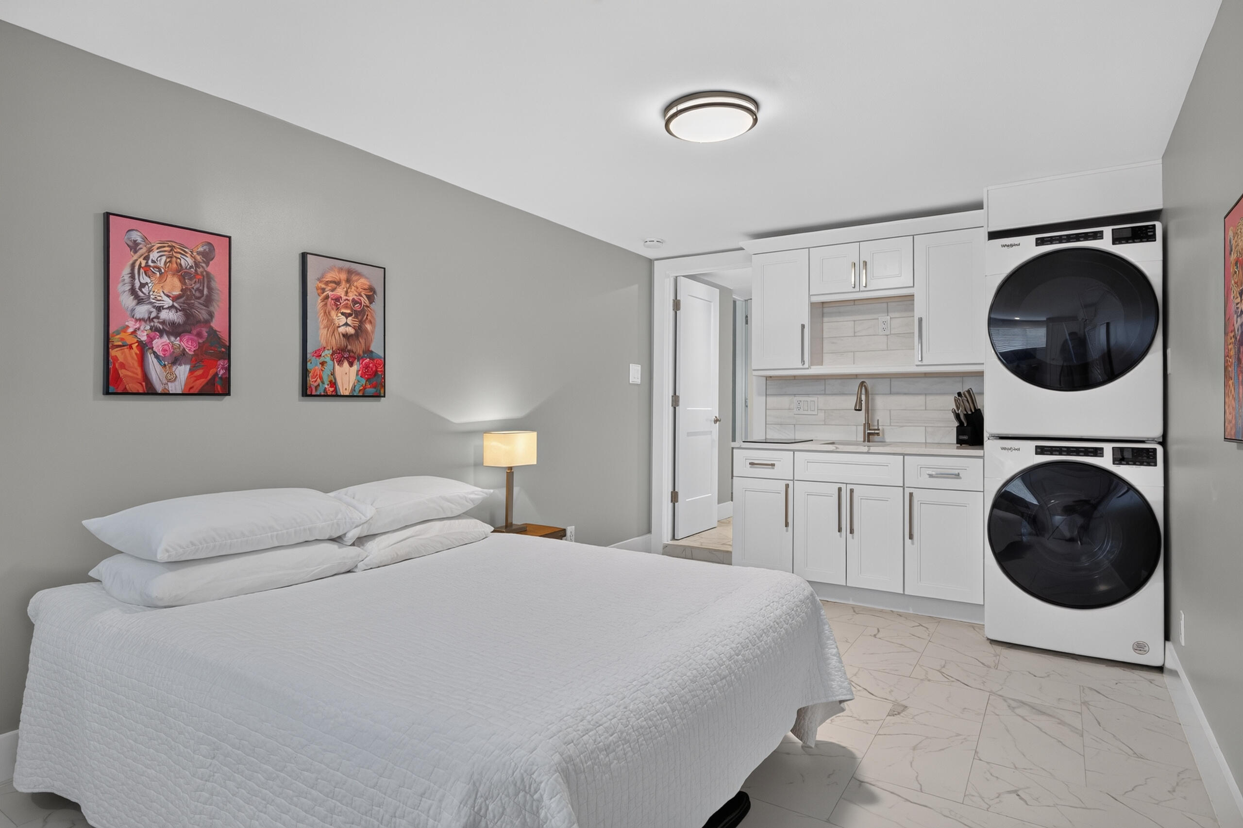 Sun Manors - Residential