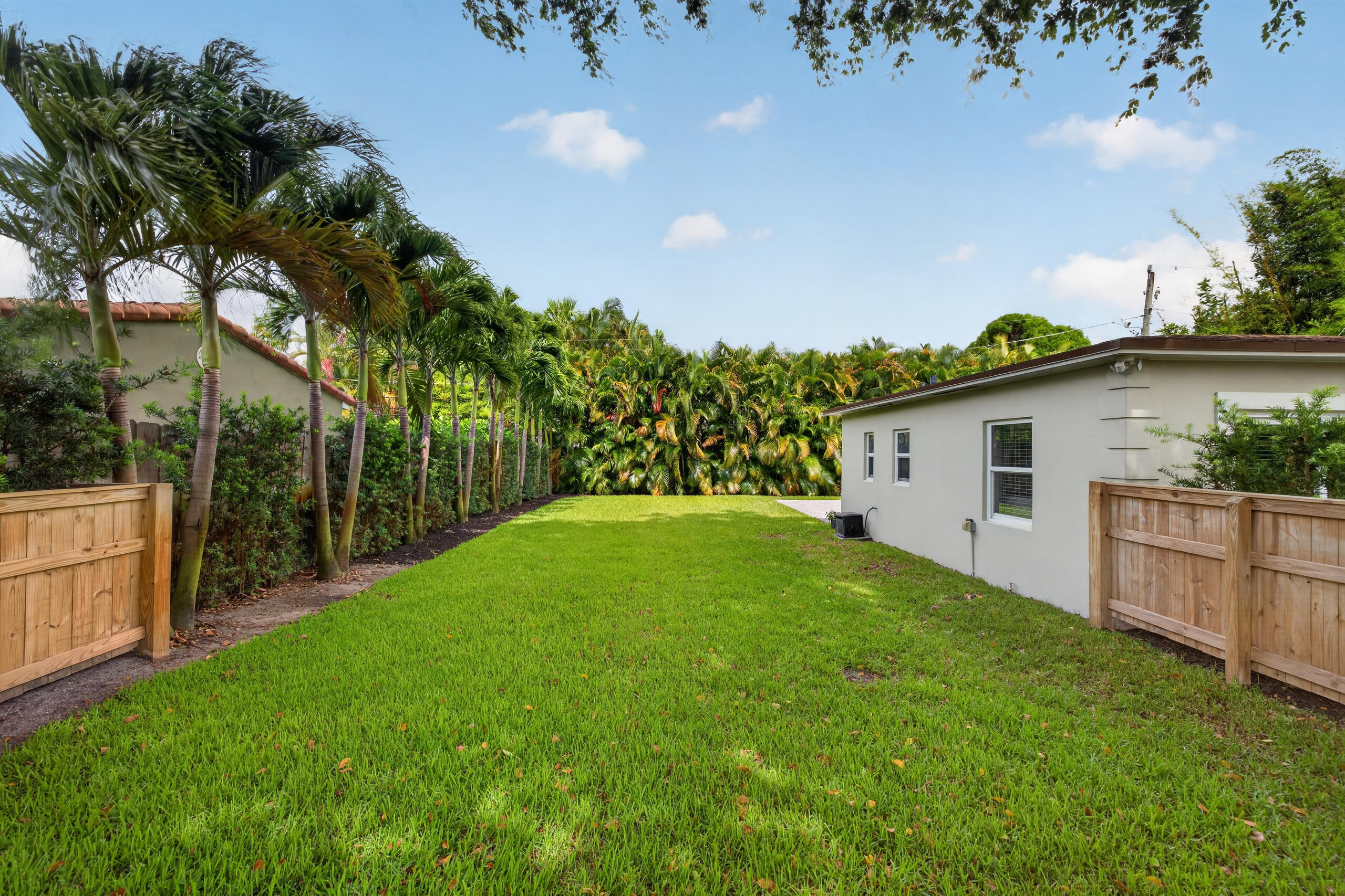 Sun Manors - Residential