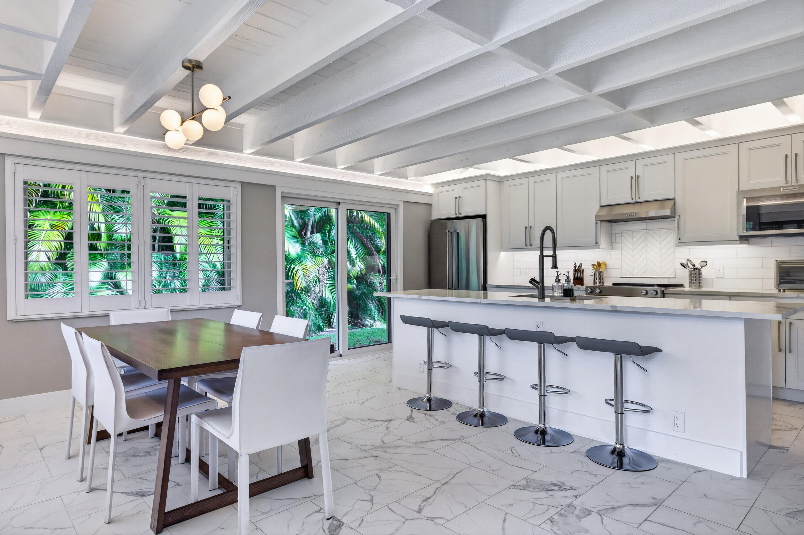 Sun Manors - Residential