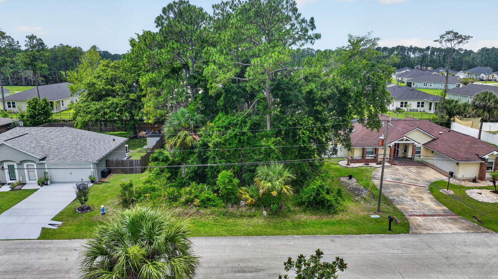 Vacant lot No electric on property. Rymfire Elementary School, Buddy Taylor Middle School and Flagler-PalmCoast High School.