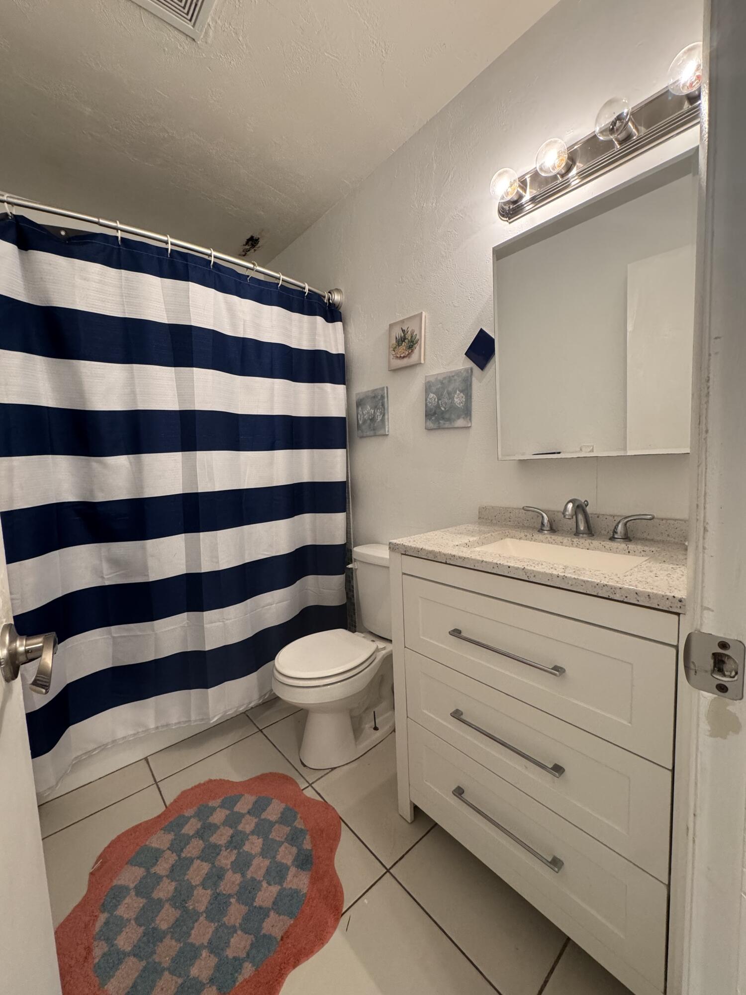 RAMBLEWOOD EAST CONDO - Residential