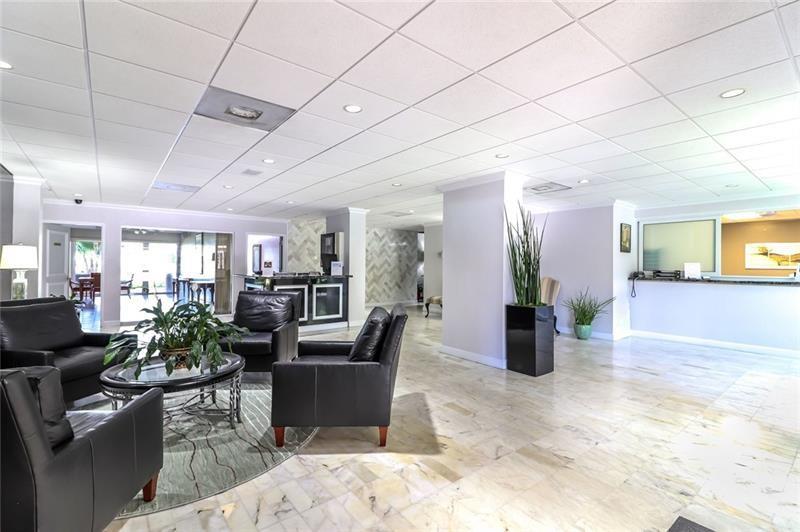 Coral Ridge Towers - Residential
