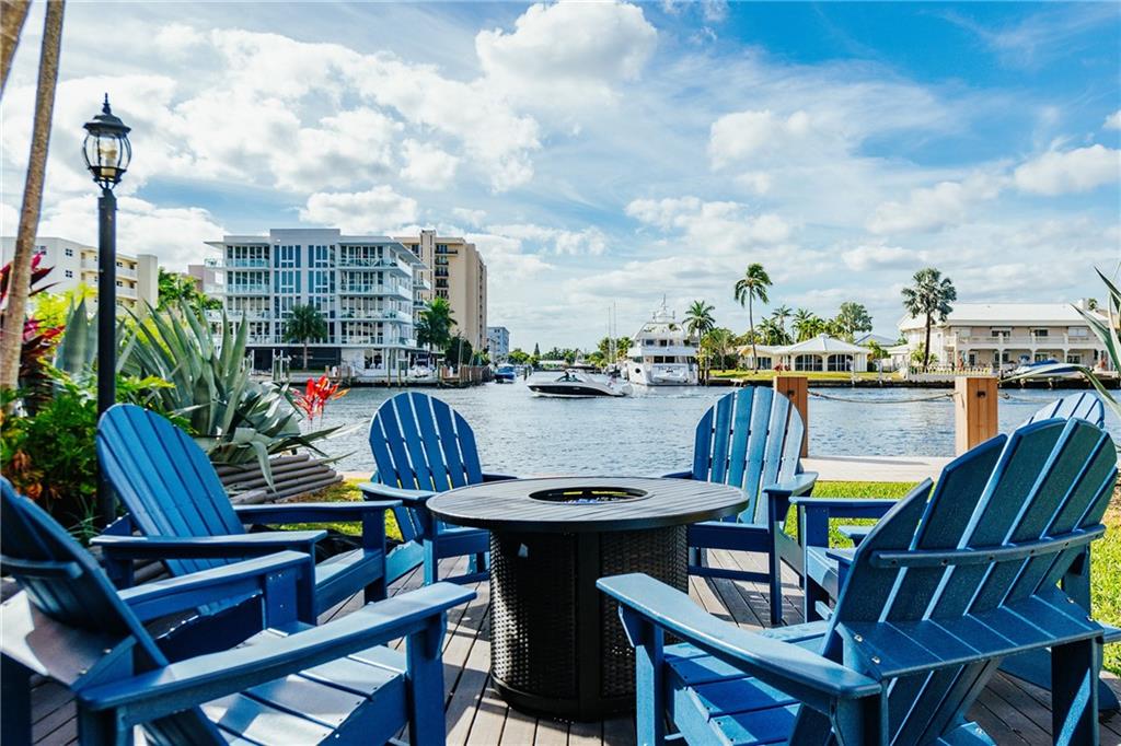 Coral Ridge Towers - Residential
