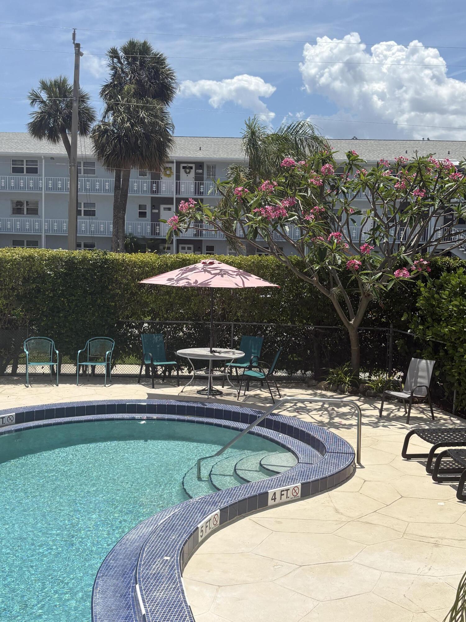 HAMPSHIRE ARMS CONDO - Residential Lease
