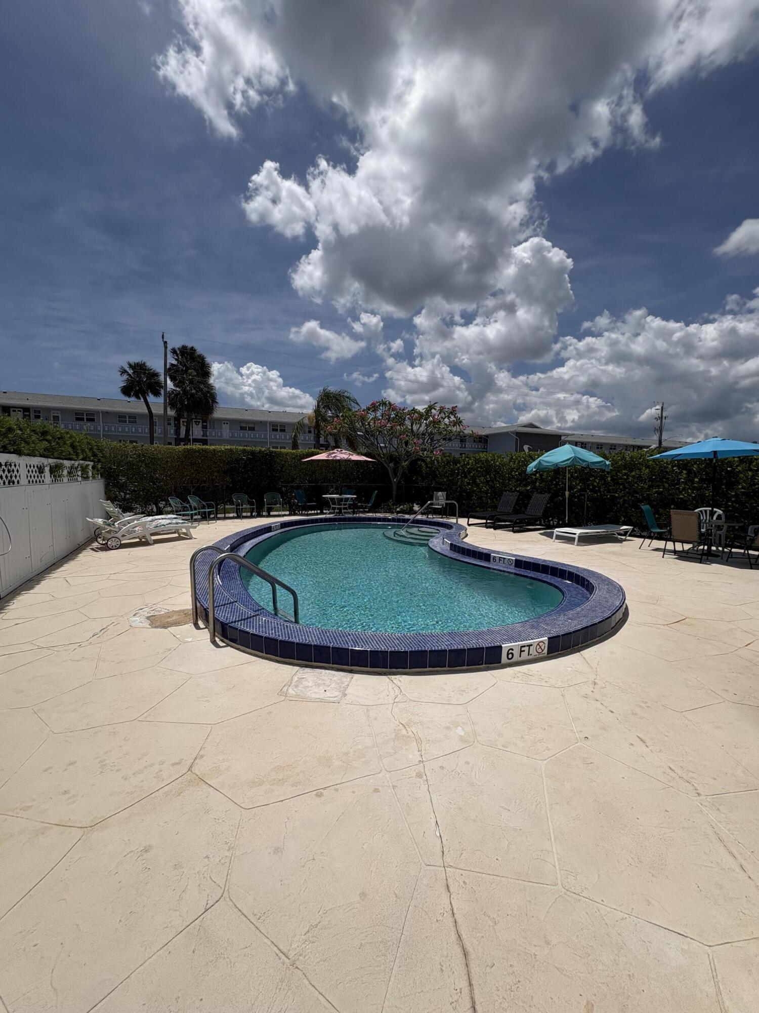 HAMPSHIRE ARMS CONDO - Residential Lease