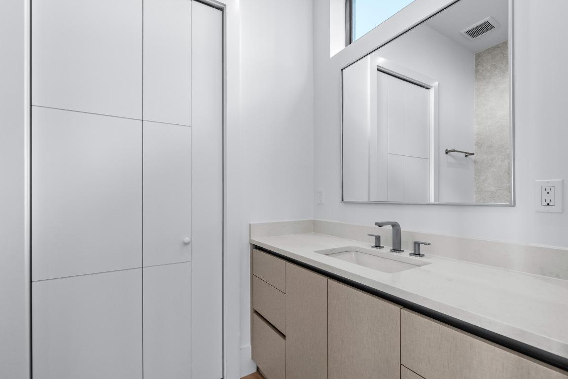 JUPITER HEIGHTS - Residential