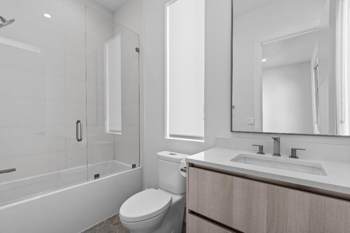 JUPITER HEIGHTS - Residential