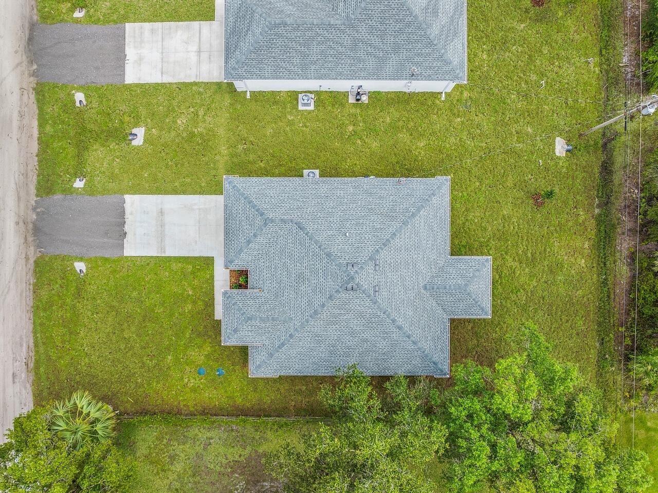 VERO LAKE ESTATES UNIT P - Residential