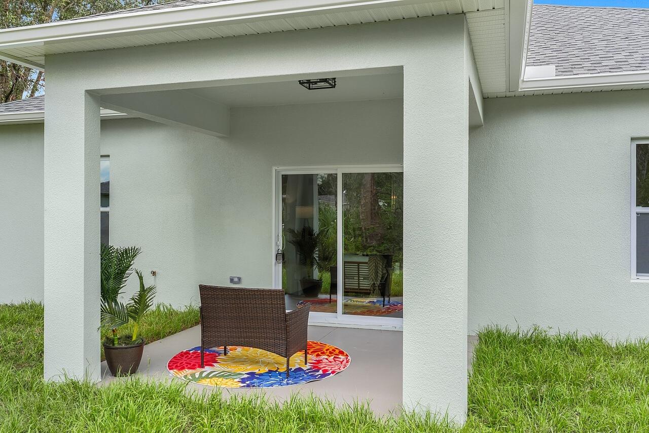VERO LAKE ESTATES UNIT P - Residential