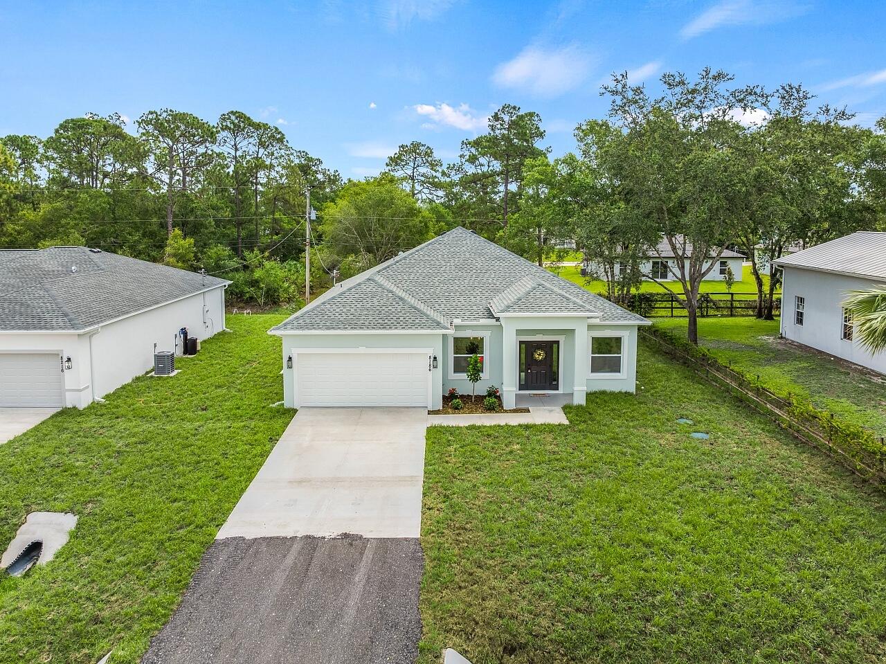 VERO LAKE ESTATES UNIT P - Residential