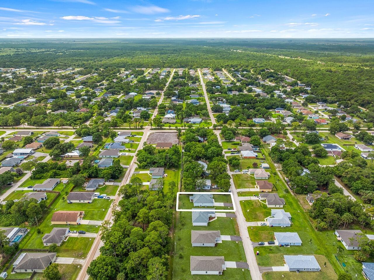VERO LAKE ESTATES UNIT P - Residential