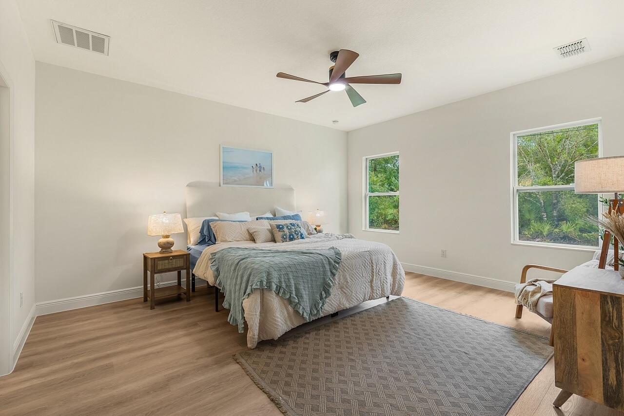 VERO LAKE ESTATES UNIT P - Residential