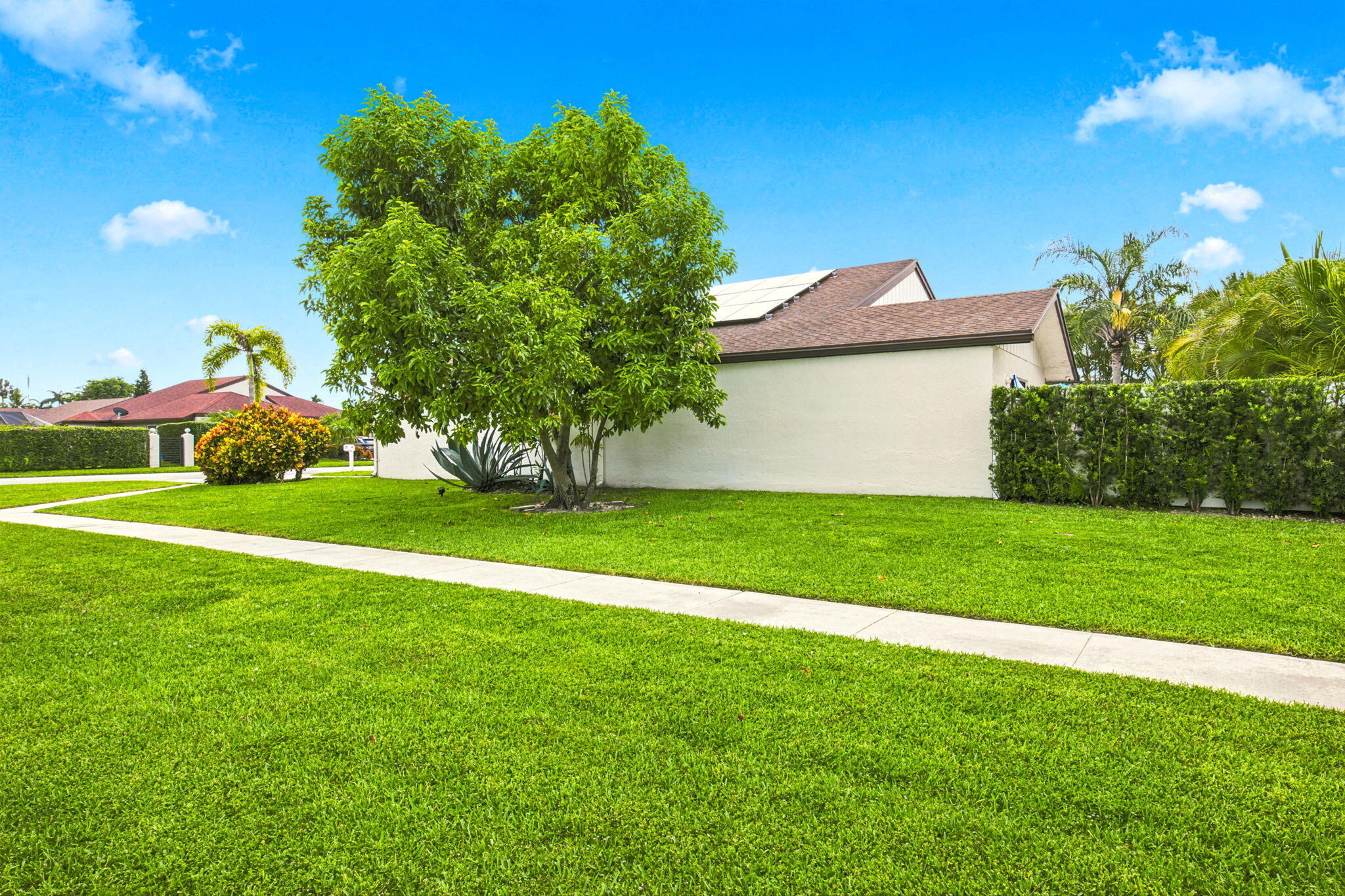 COUNTRY LANDING SEC 1 - Residential