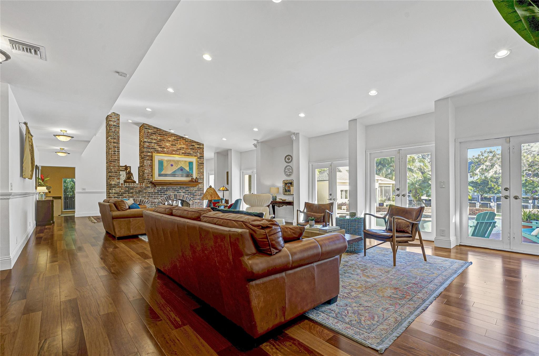 Rio Vista - Residential