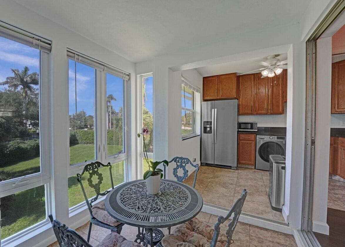 COLONIAL CLUB CONDO SEC 1 - Residential