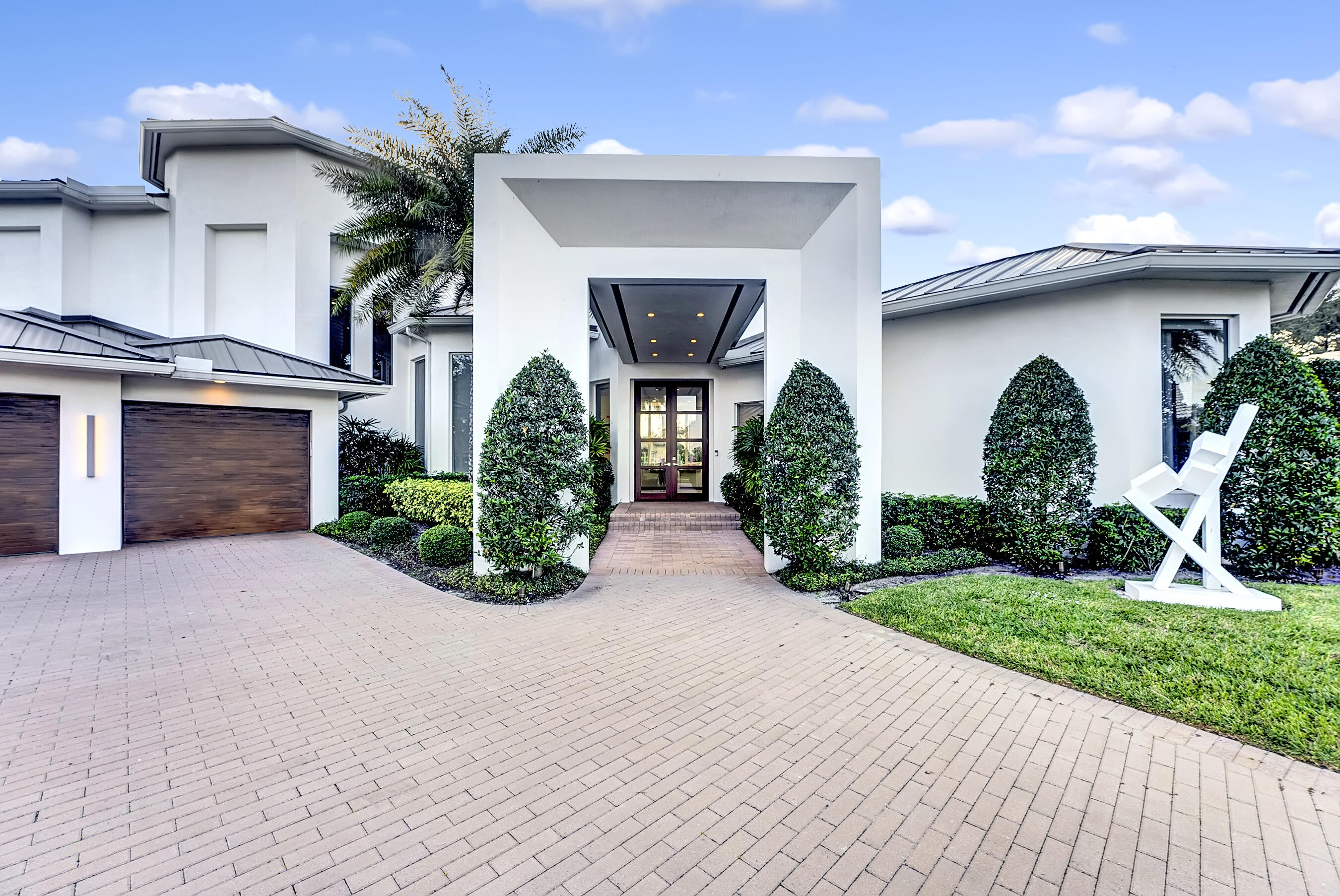 Delaire Country CLub - Residential