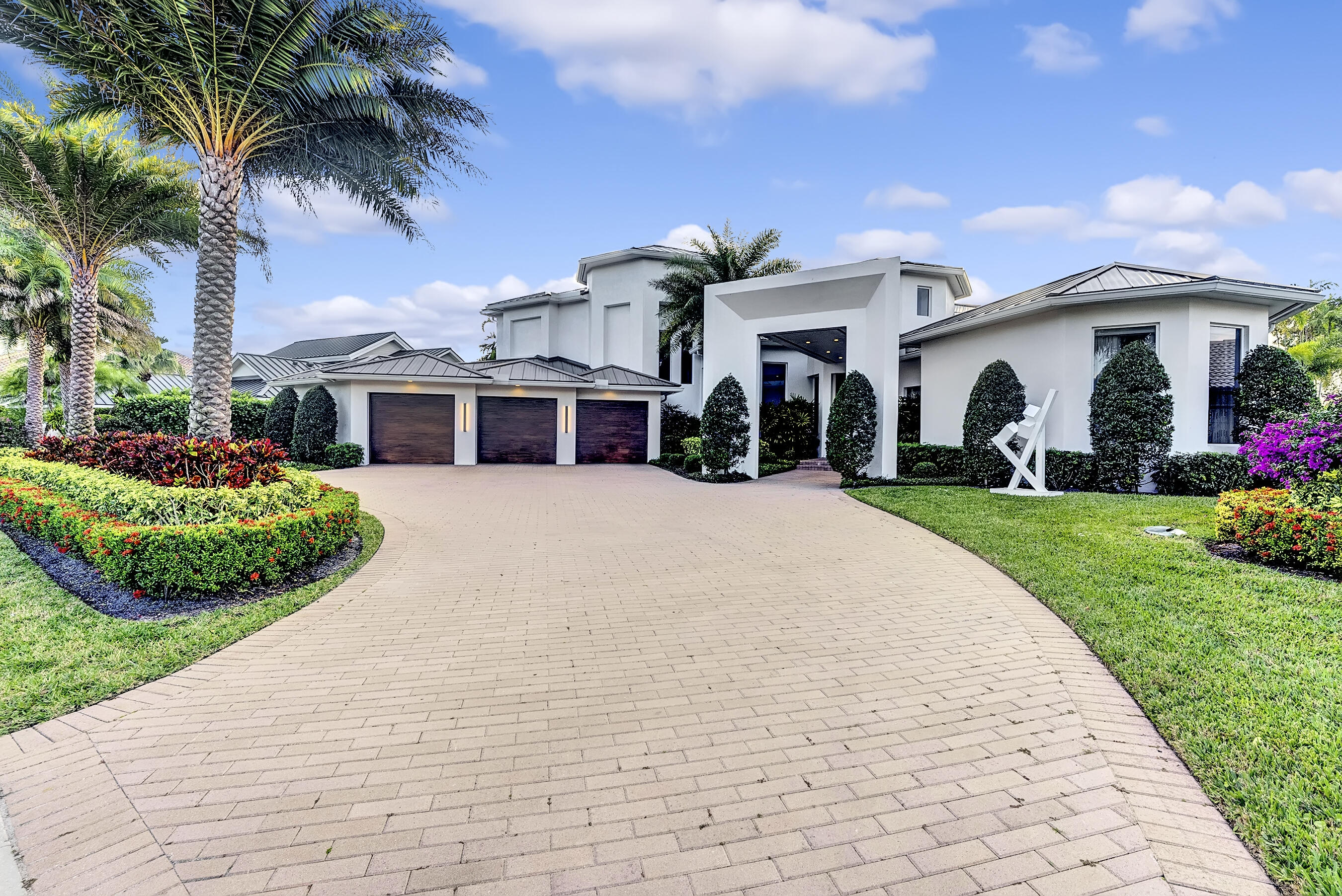 Delaire Country CLub - Residential