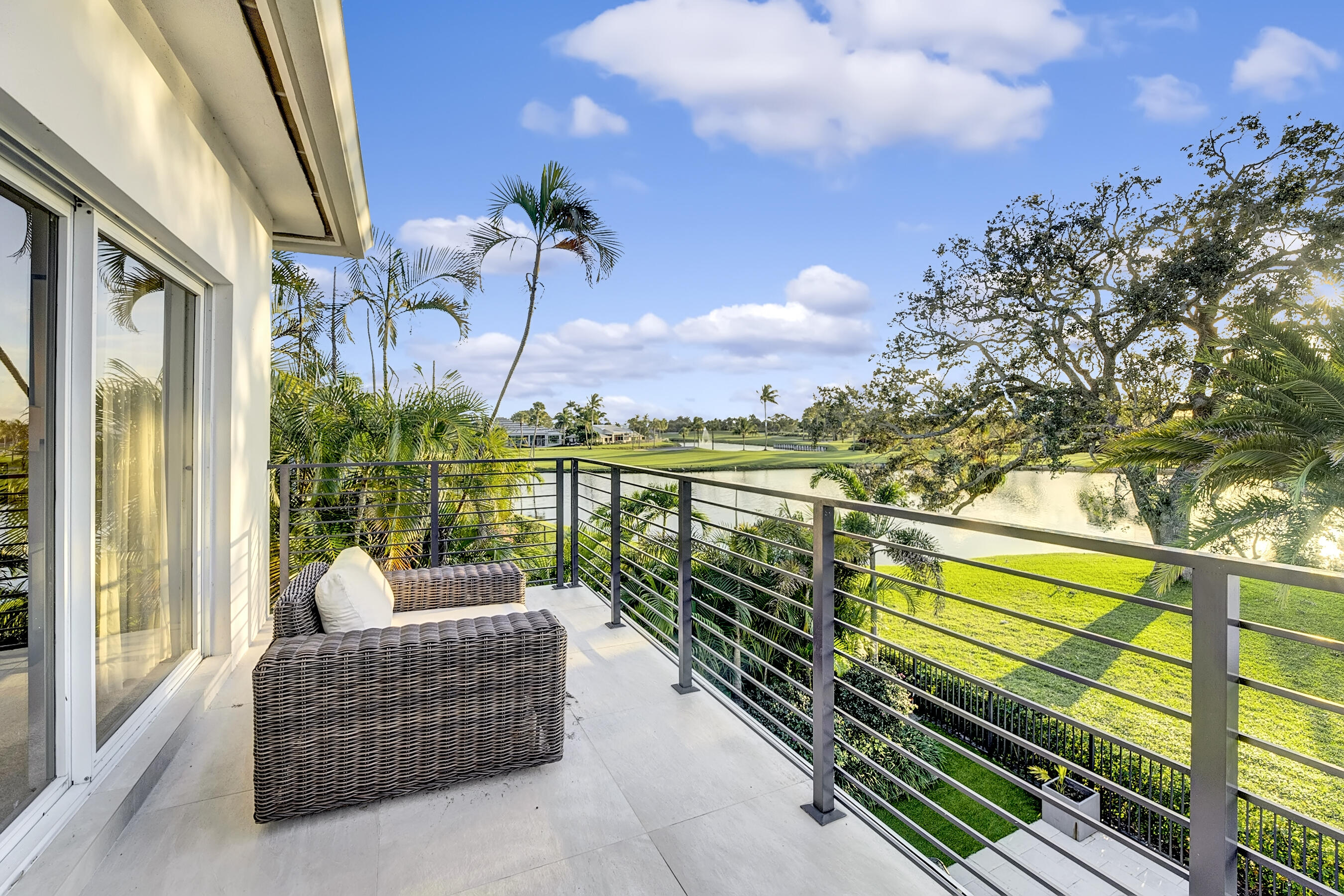 Delaire Country CLub - Residential