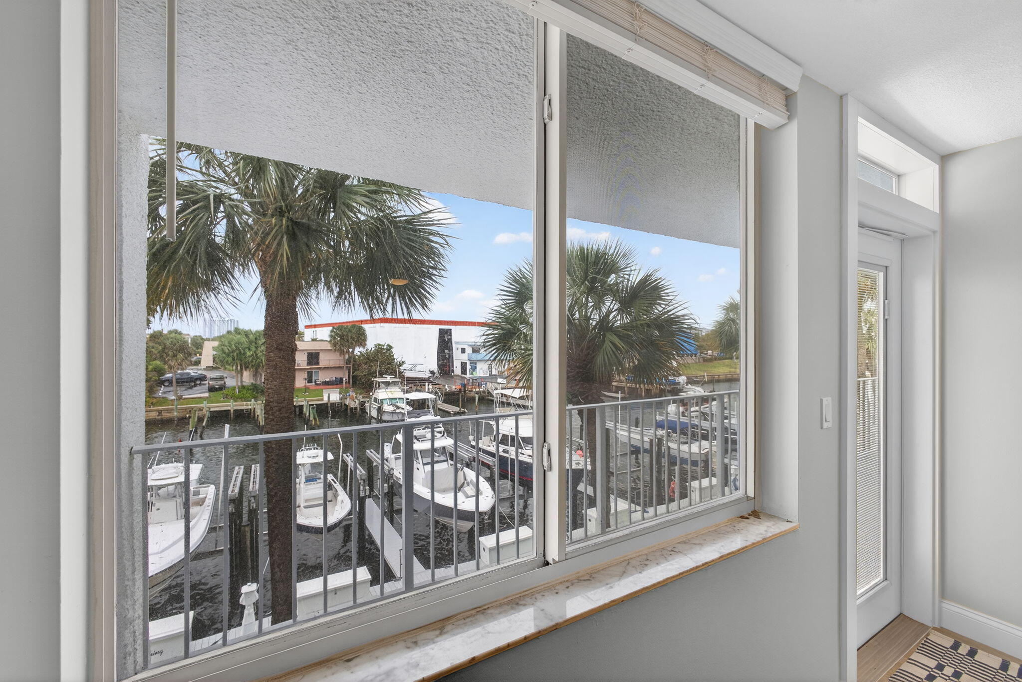 PARADISE VILLAS CONDO - Residential