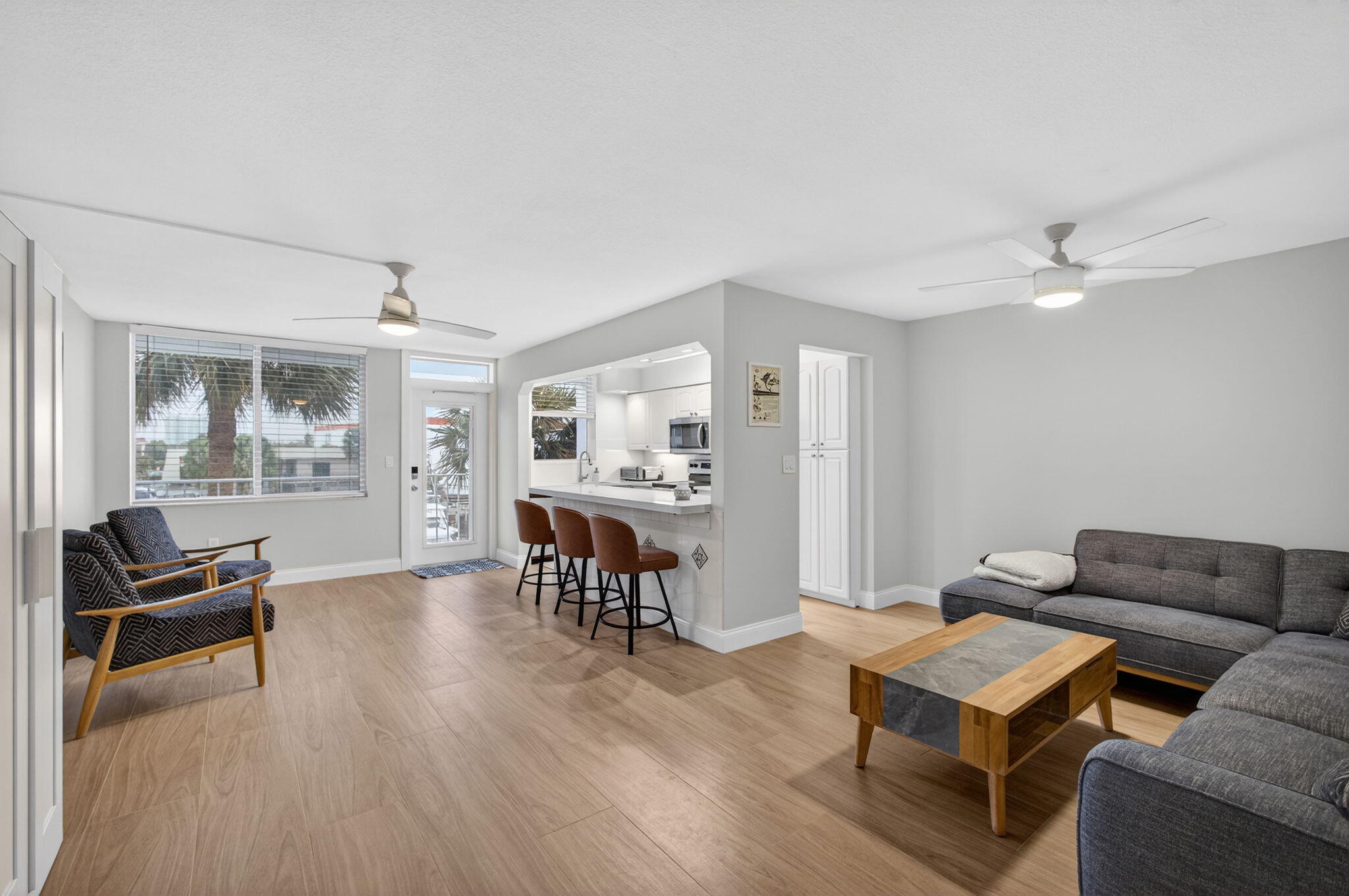 PARADISE VILLAS CONDO - Residential
