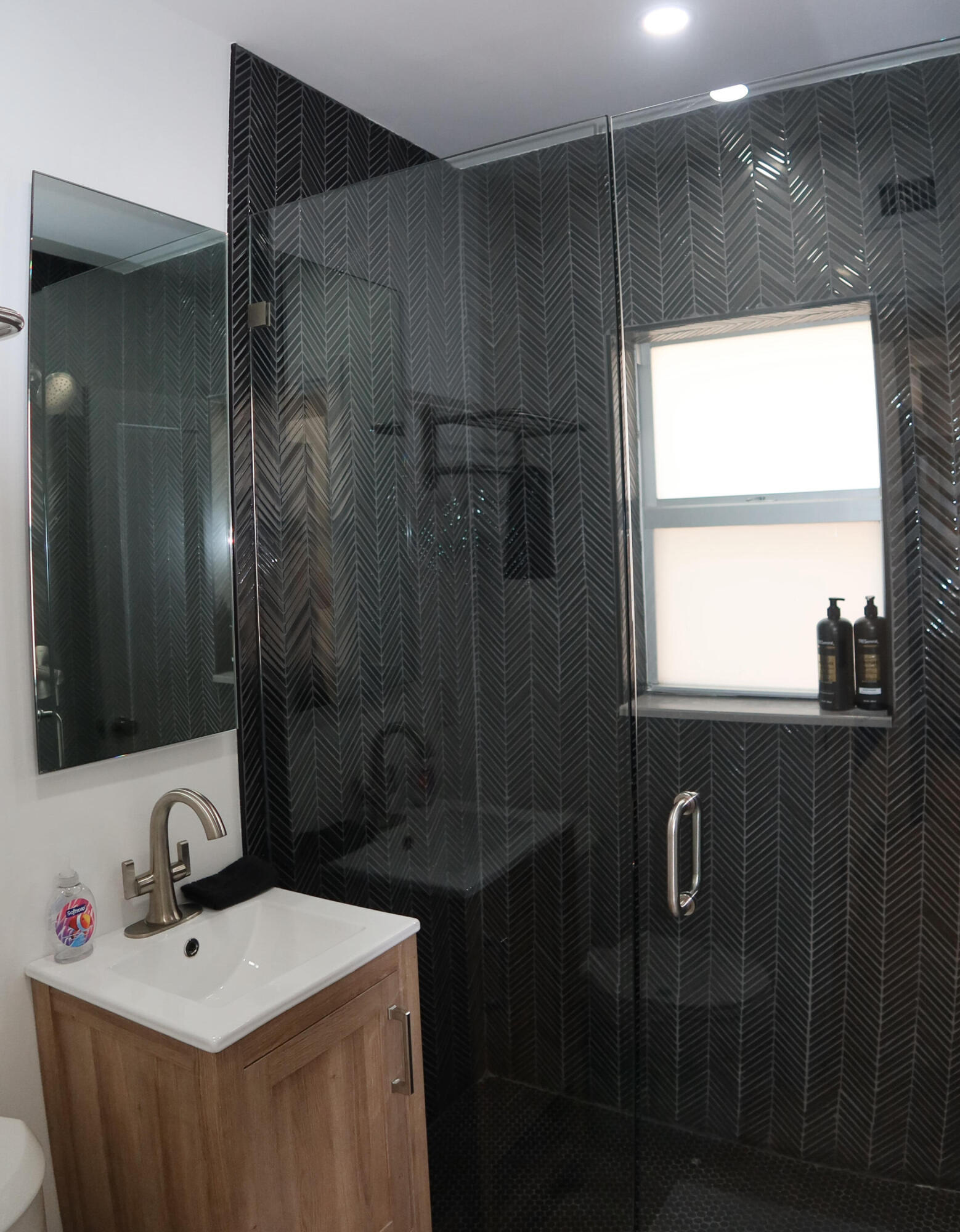 HILLSBORO SHORES SEC - Residential Lease