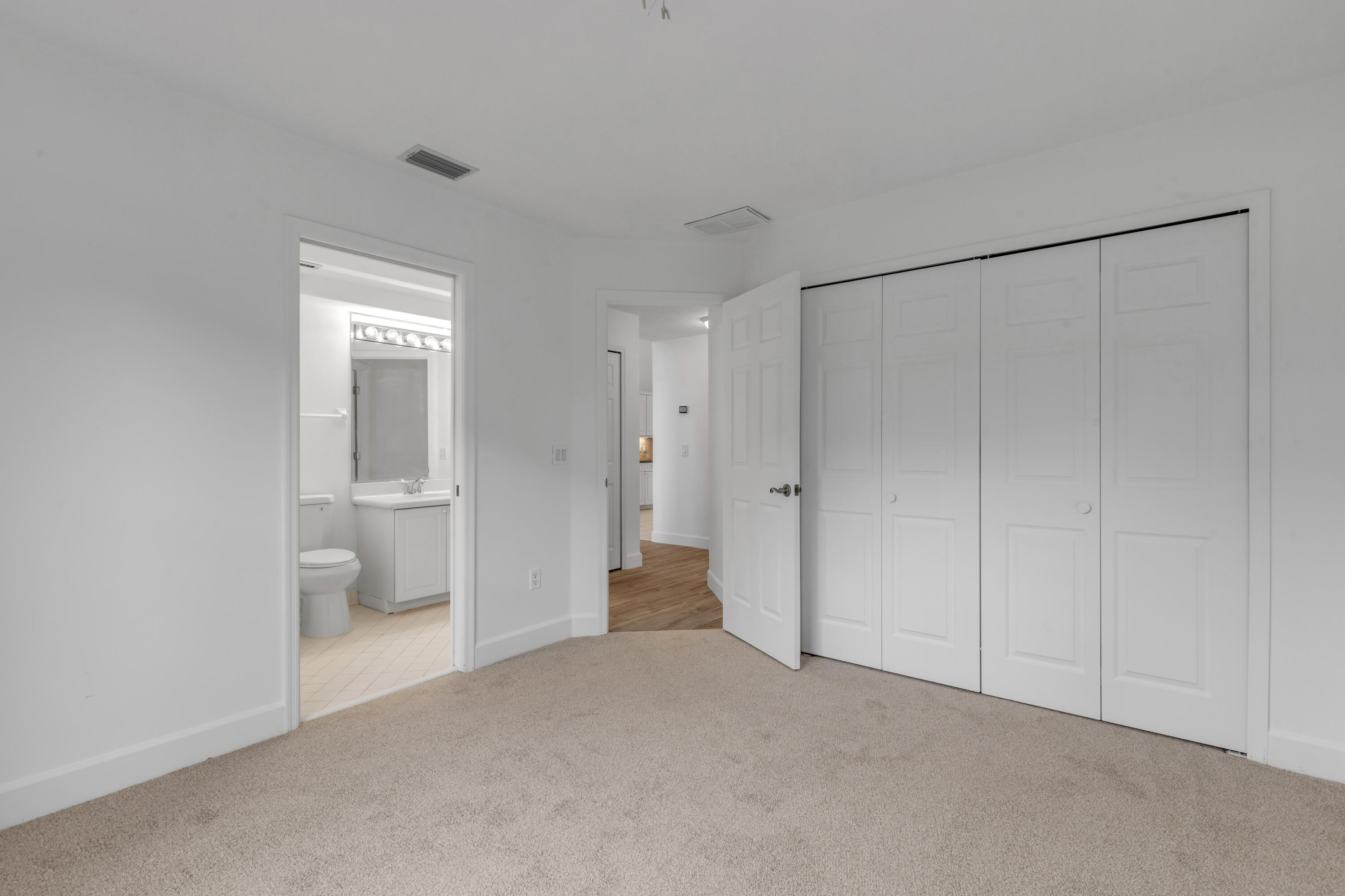 WINDSOR COURT AT SPRUCE CREEK - Residential