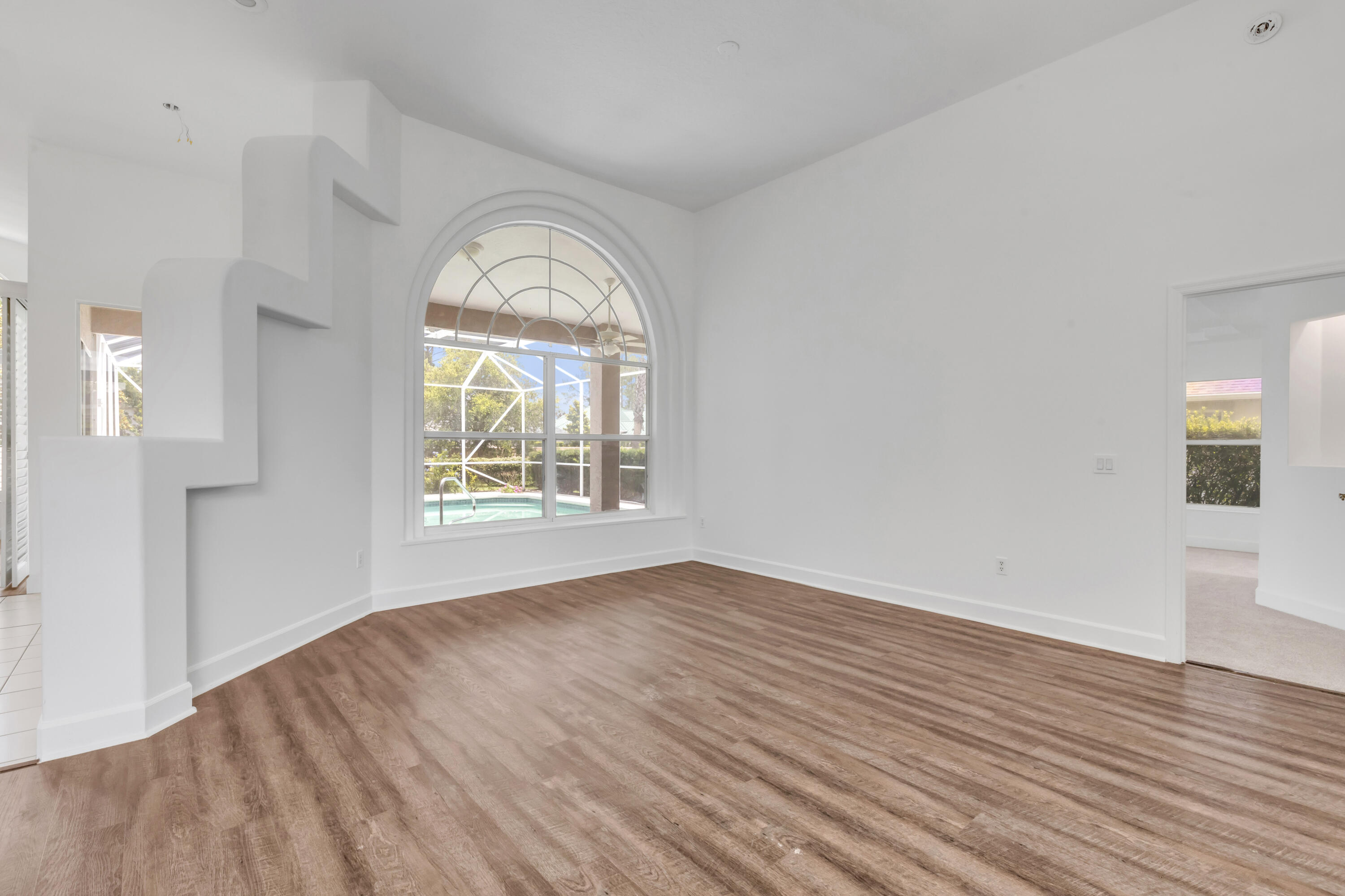 WINDSOR COURT AT SPRUCE CREEK - Residential