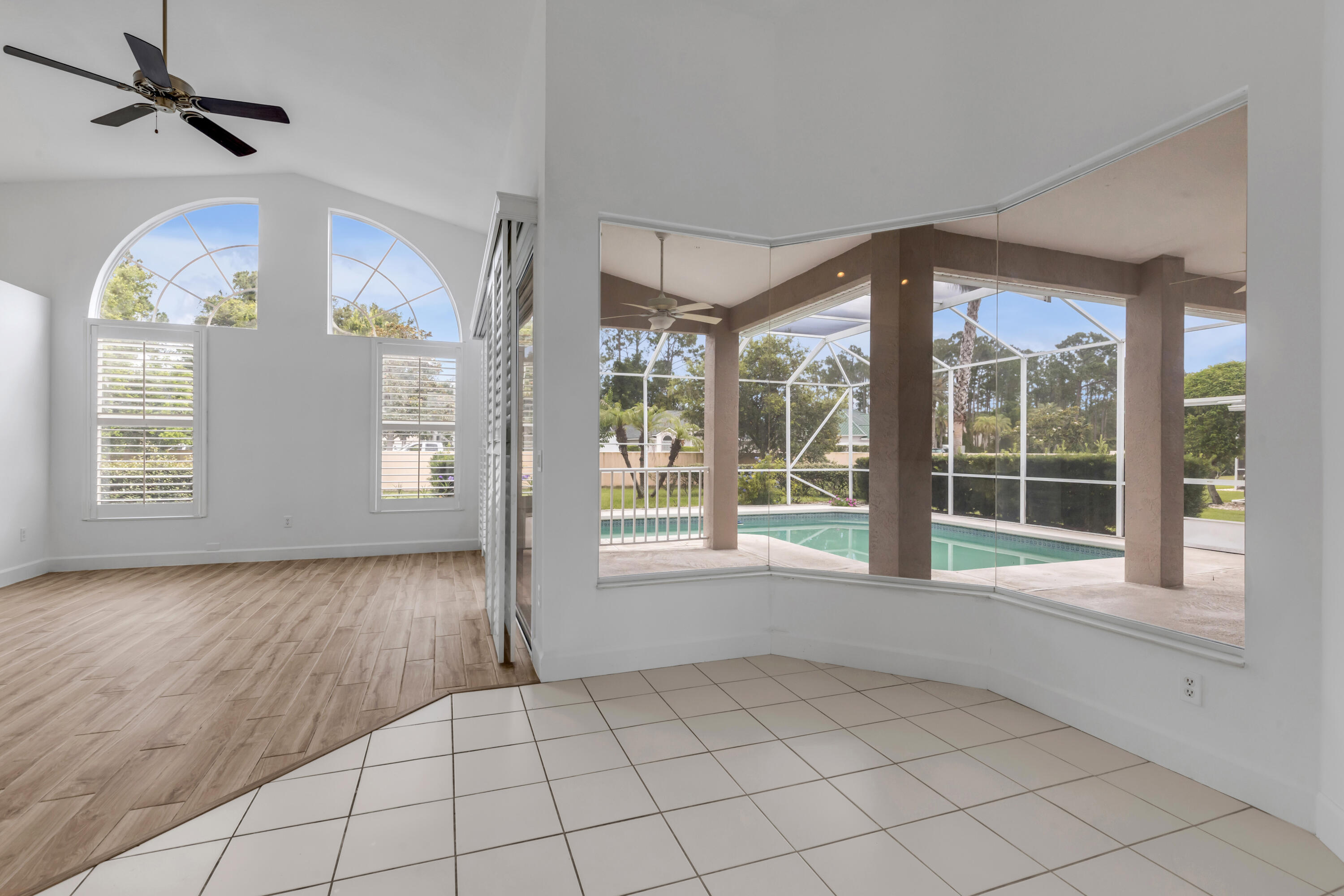 WINDSOR COURT AT SPRUCE CREEK - Residential