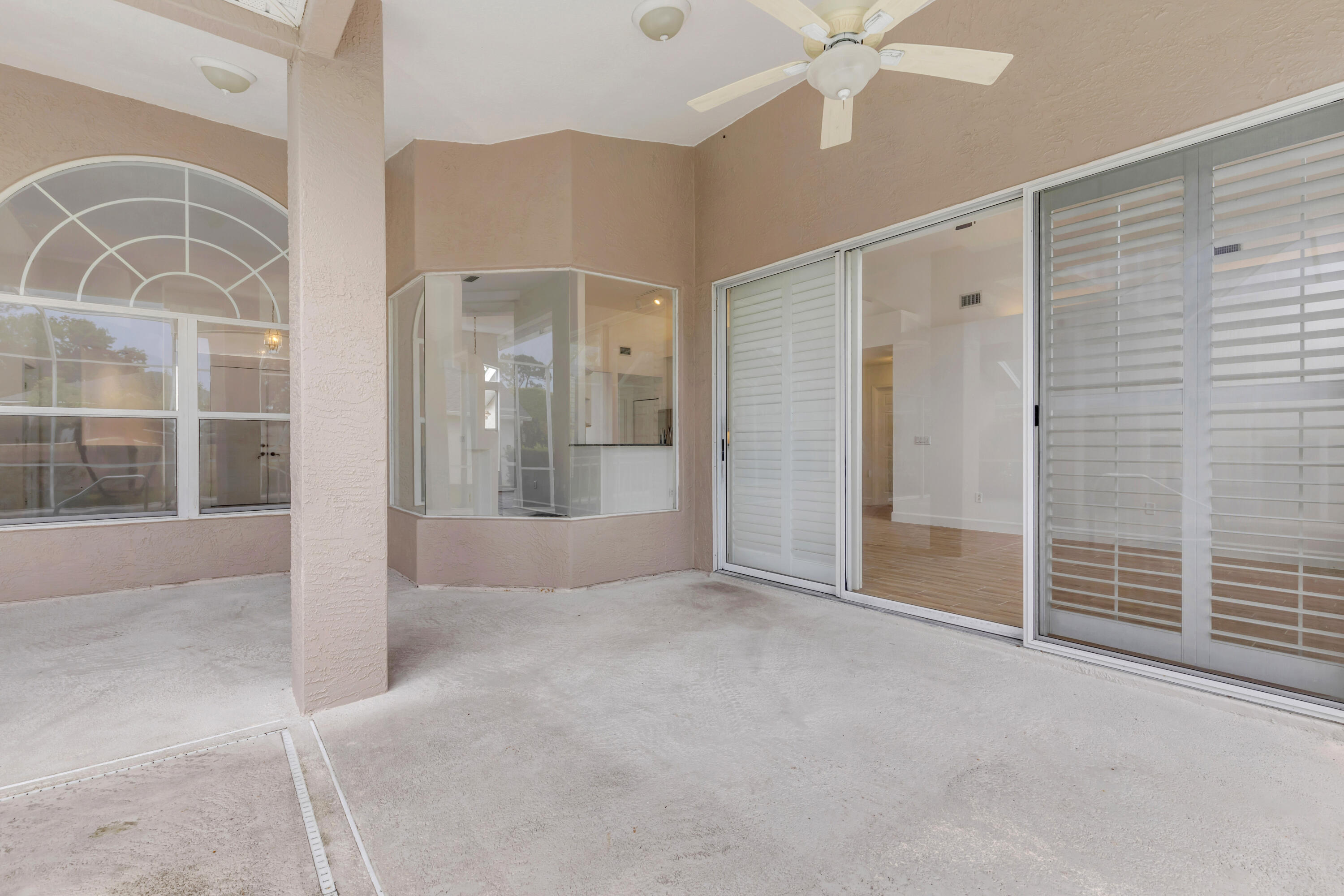 WINDSOR COURT AT SPRUCE CREEK - Residential