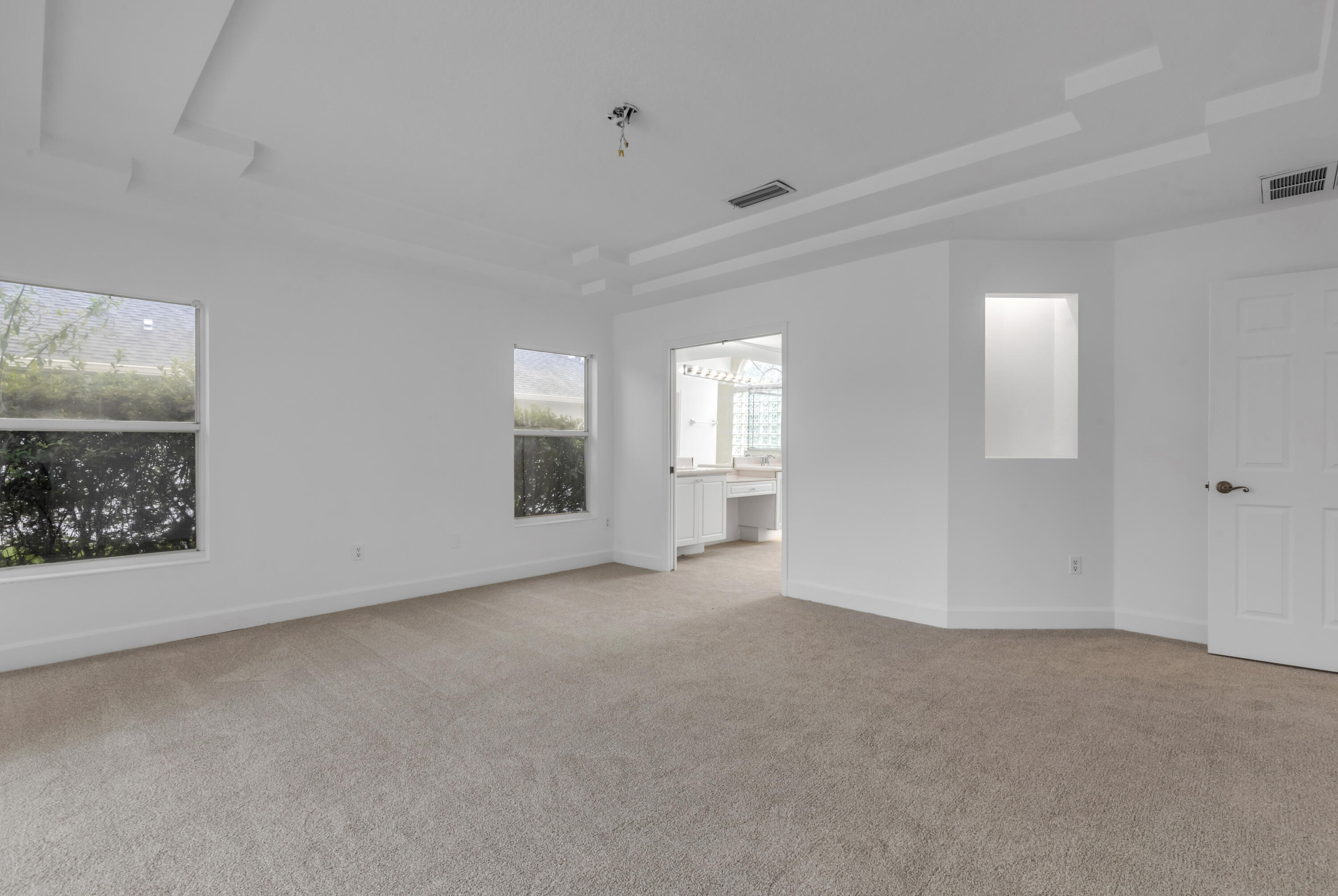 WINDSOR COURT AT SPRUCE CREEK - Residential