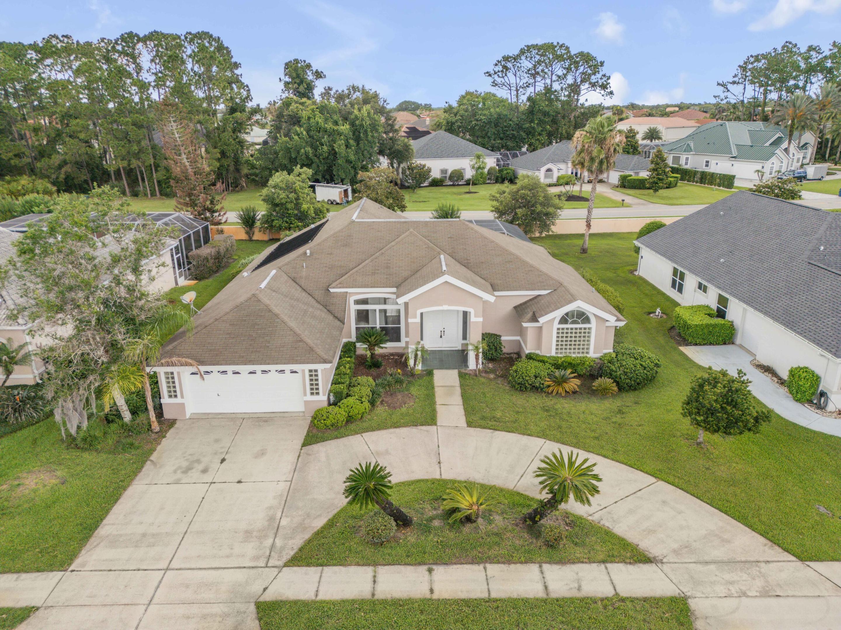 WINDSOR COURT AT SPRUCE CREEK - Residential