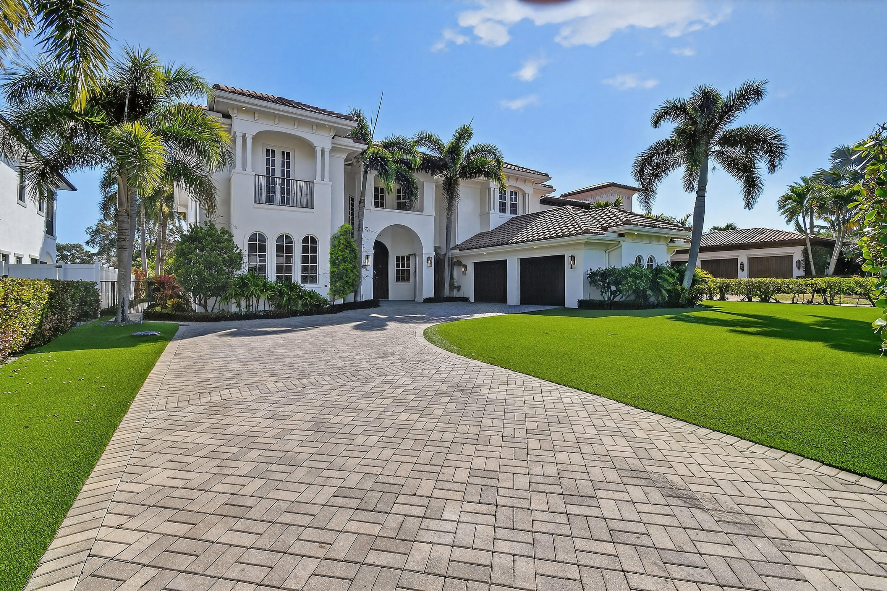 INTRACOASTAL PARK - Residential