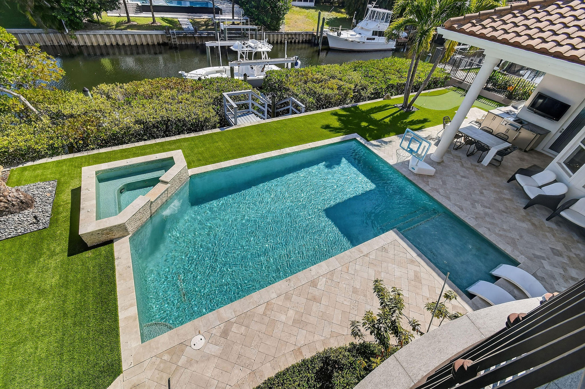 INTRACOASTAL PARK - Residential