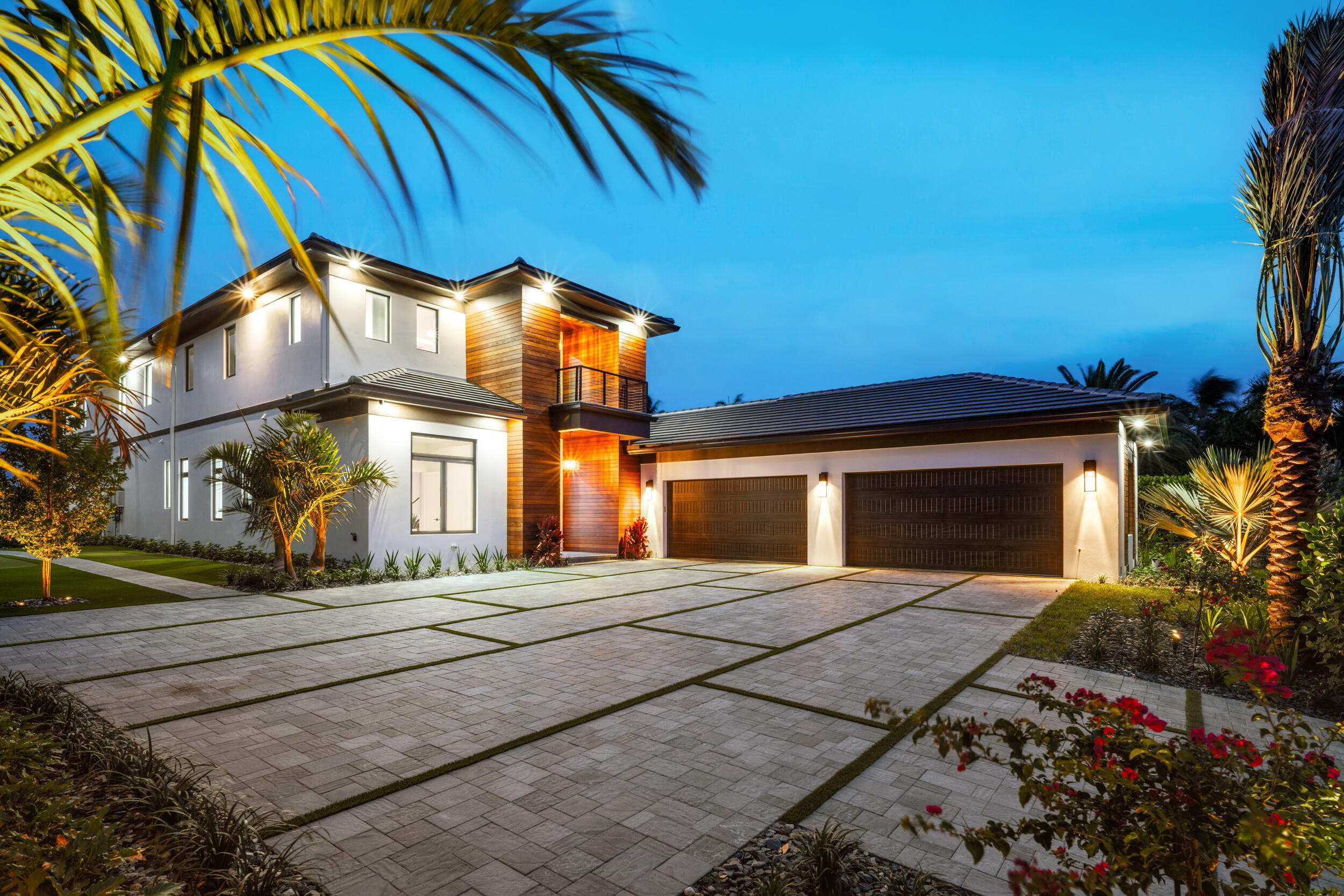 NORTH LAKE WORTH - Residential