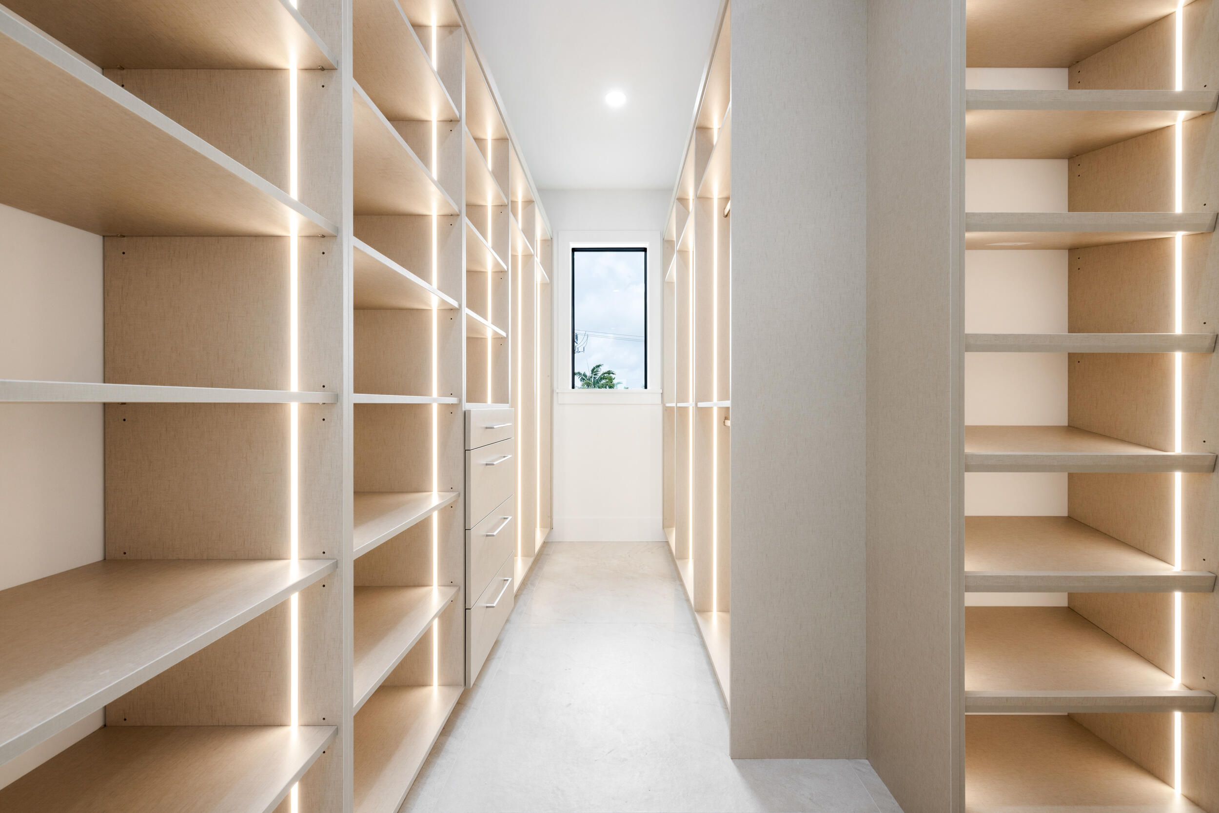 NORTH LAKE WORTH - Residential