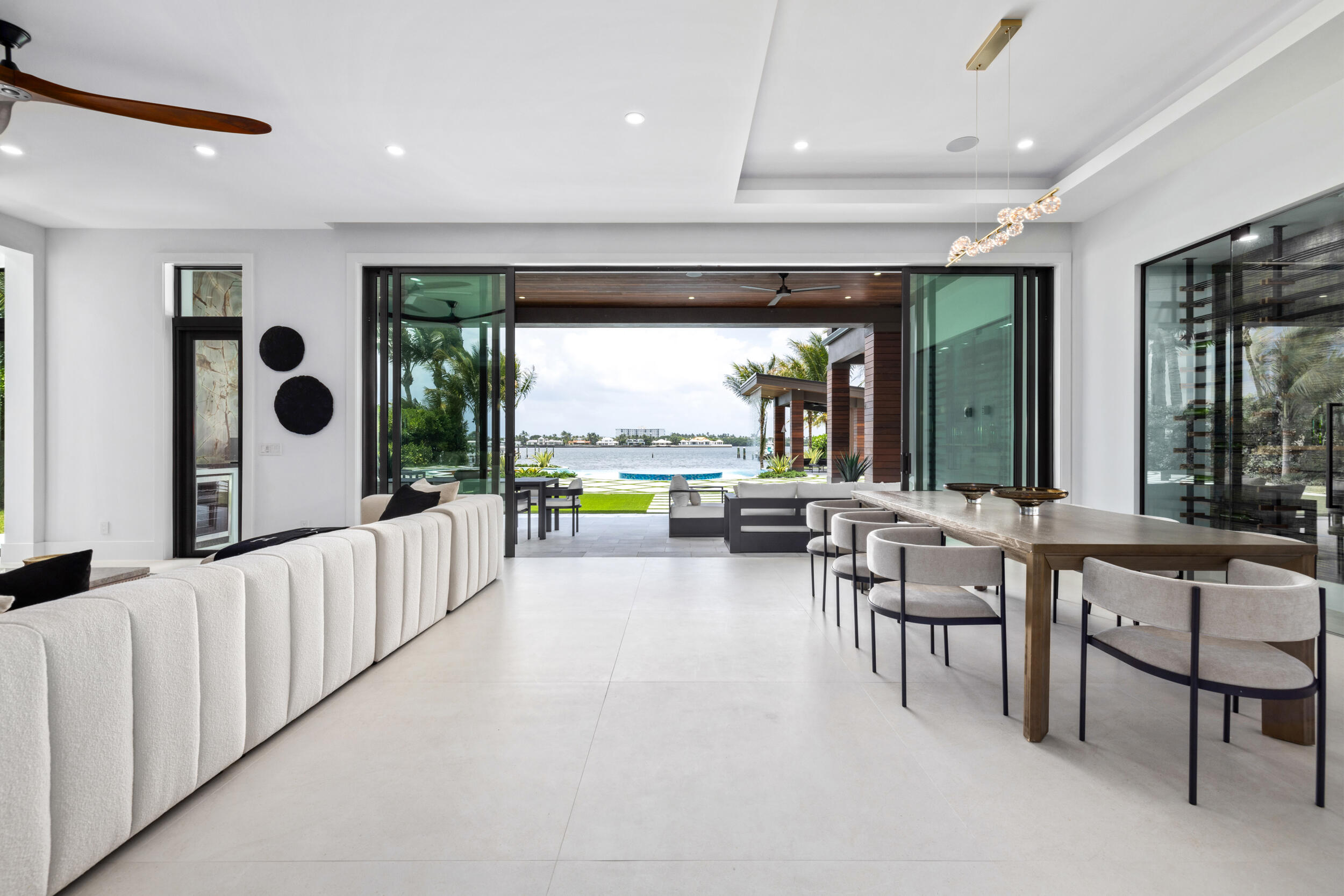 NORTH LAKE WORTH - Residential