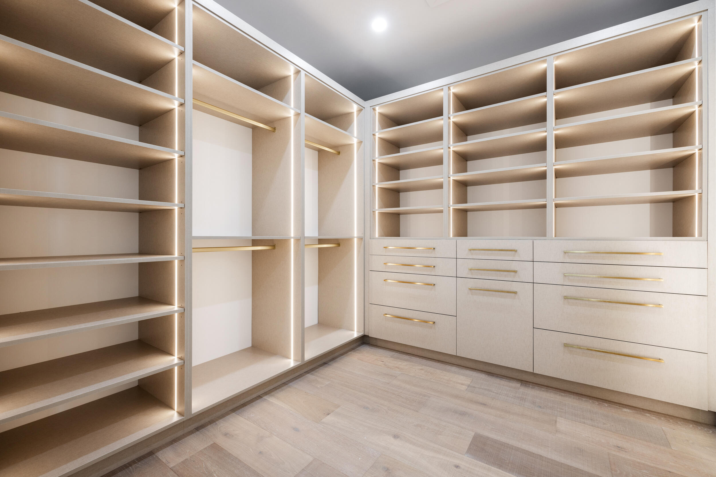 NORTH LAKE WORTH - Residential