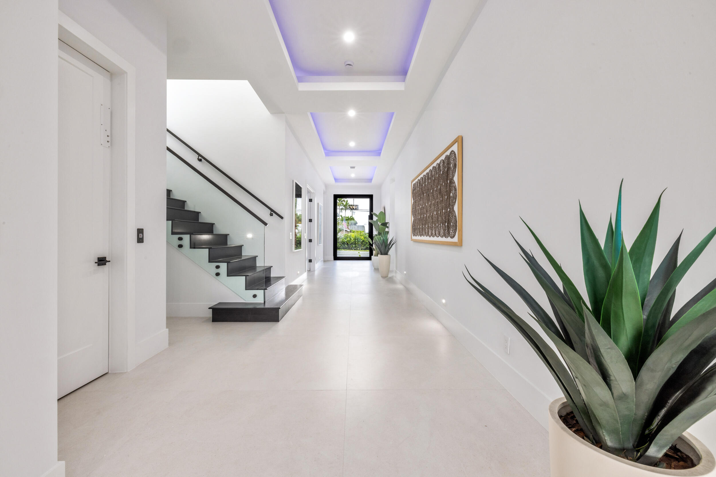 NORTH LAKE WORTH - Residential