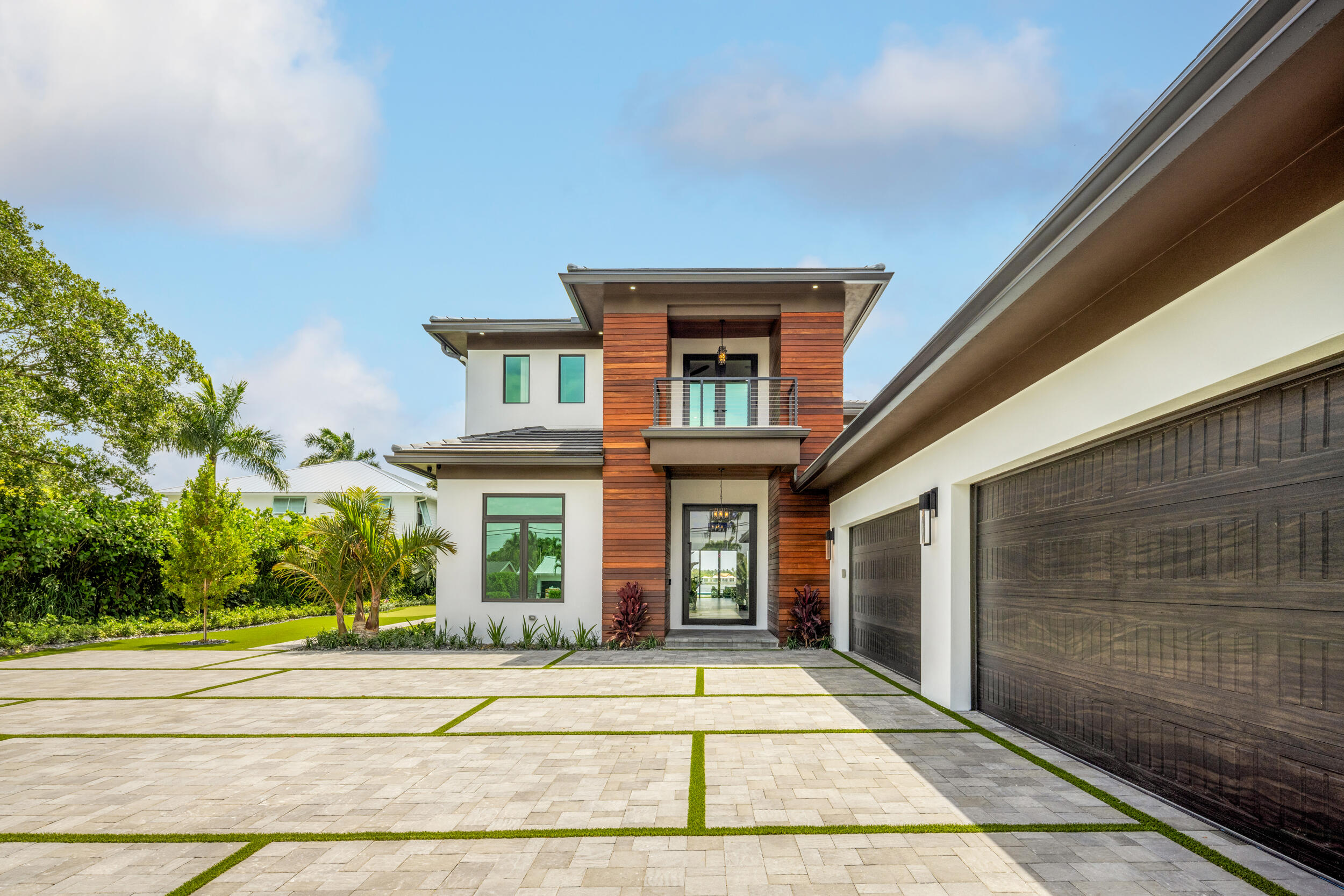 NORTH LAKE WORTH - Residential