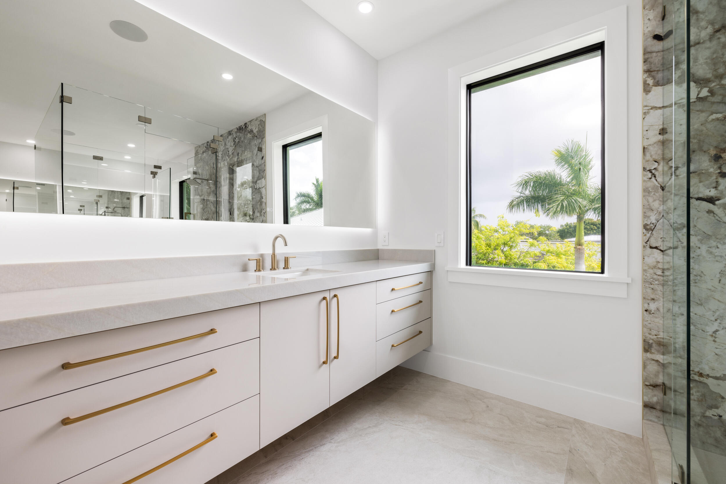 NORTH LAKE WORTH - Residential