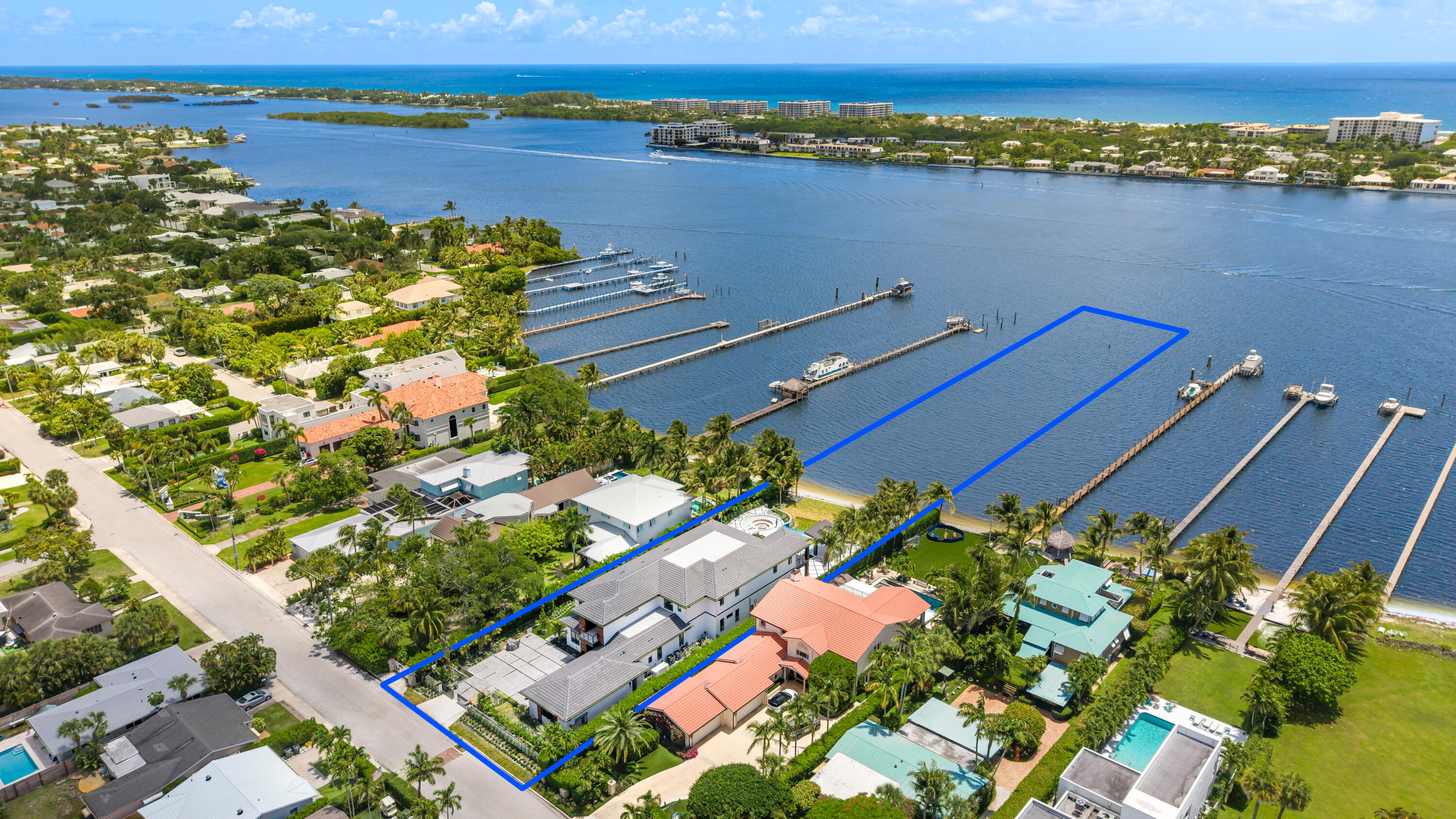 NORTH LAKE WORTH - Residential