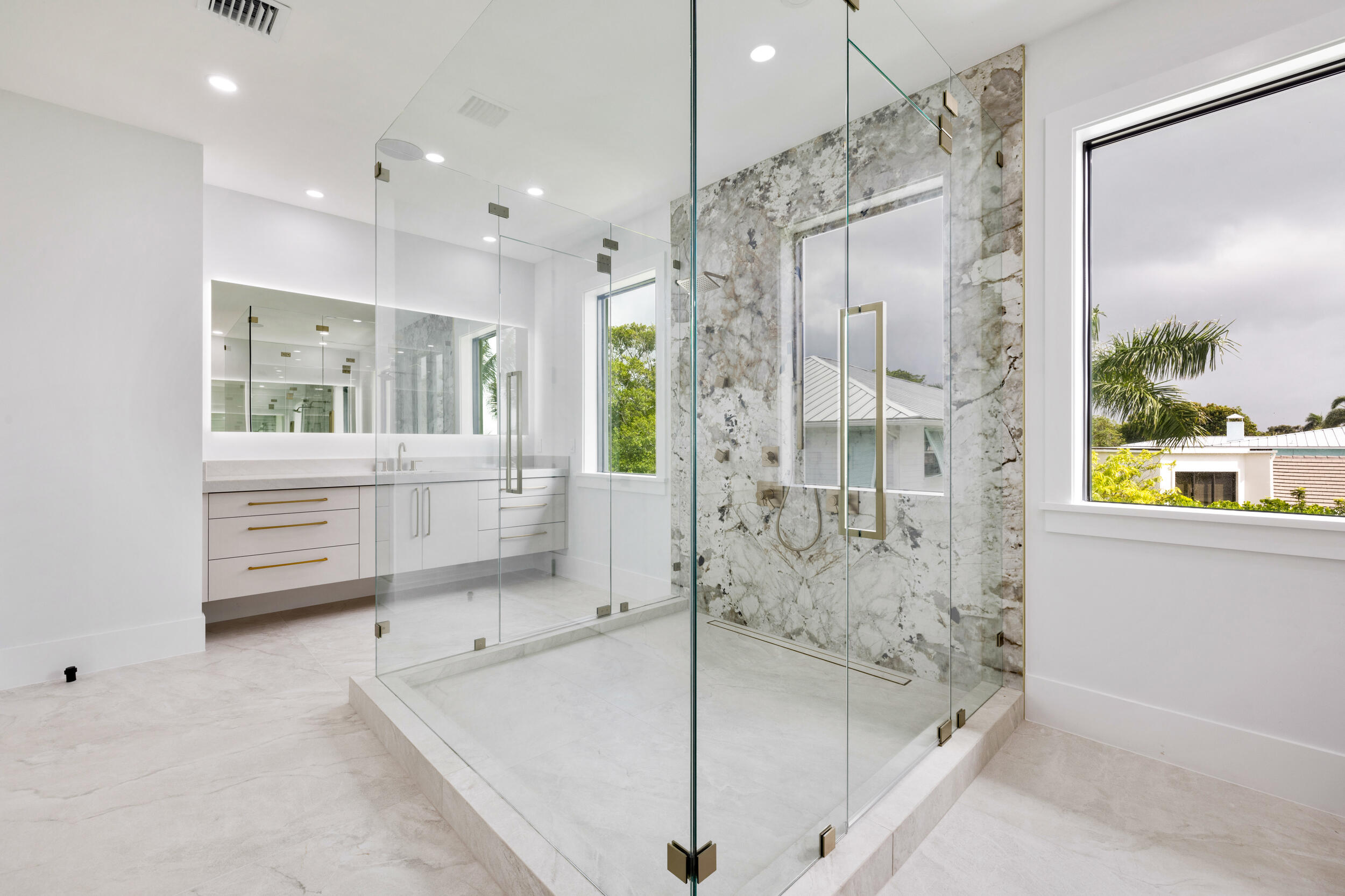 NORTH LAKE WORTH - Residential
